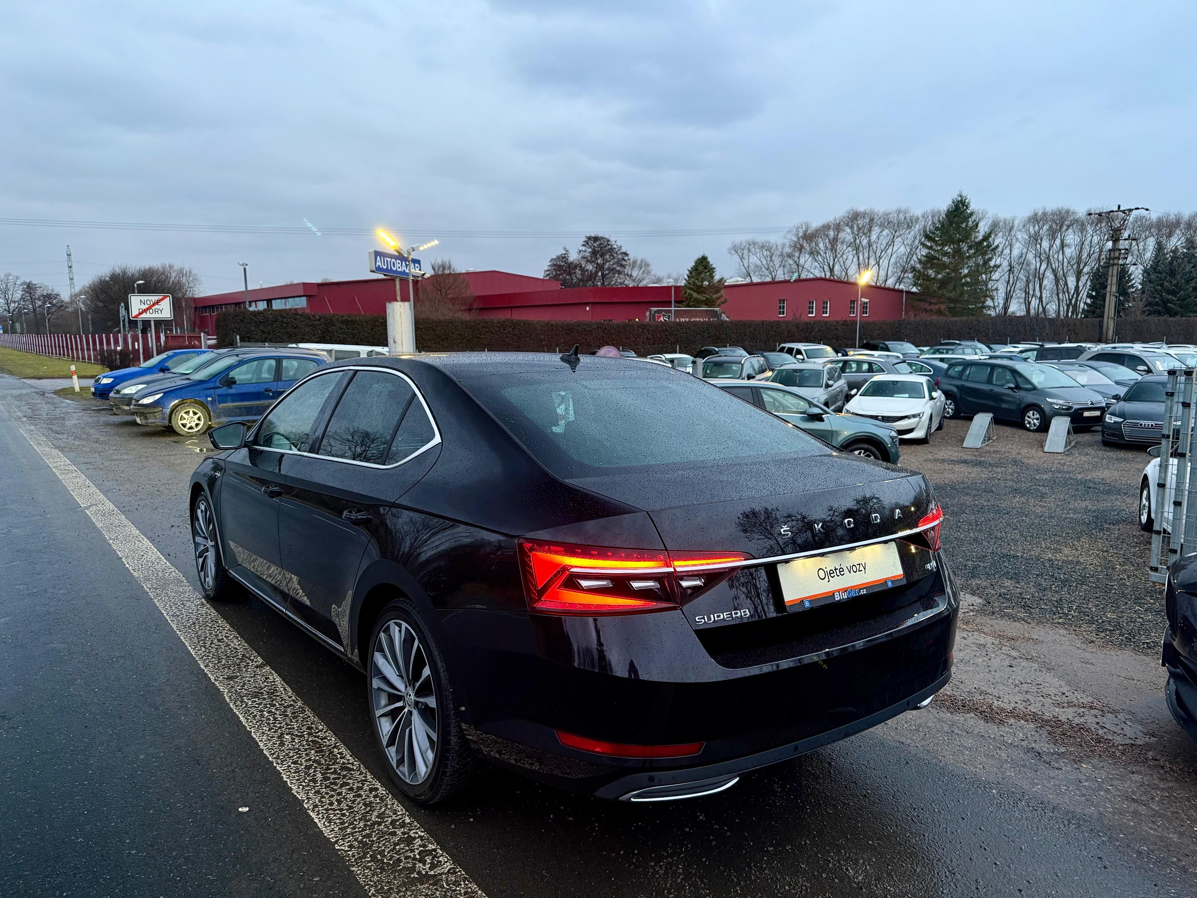 Škoda Superb, 2.0TDi 147kw 4x4 L&K ČR DSG - fotka 5