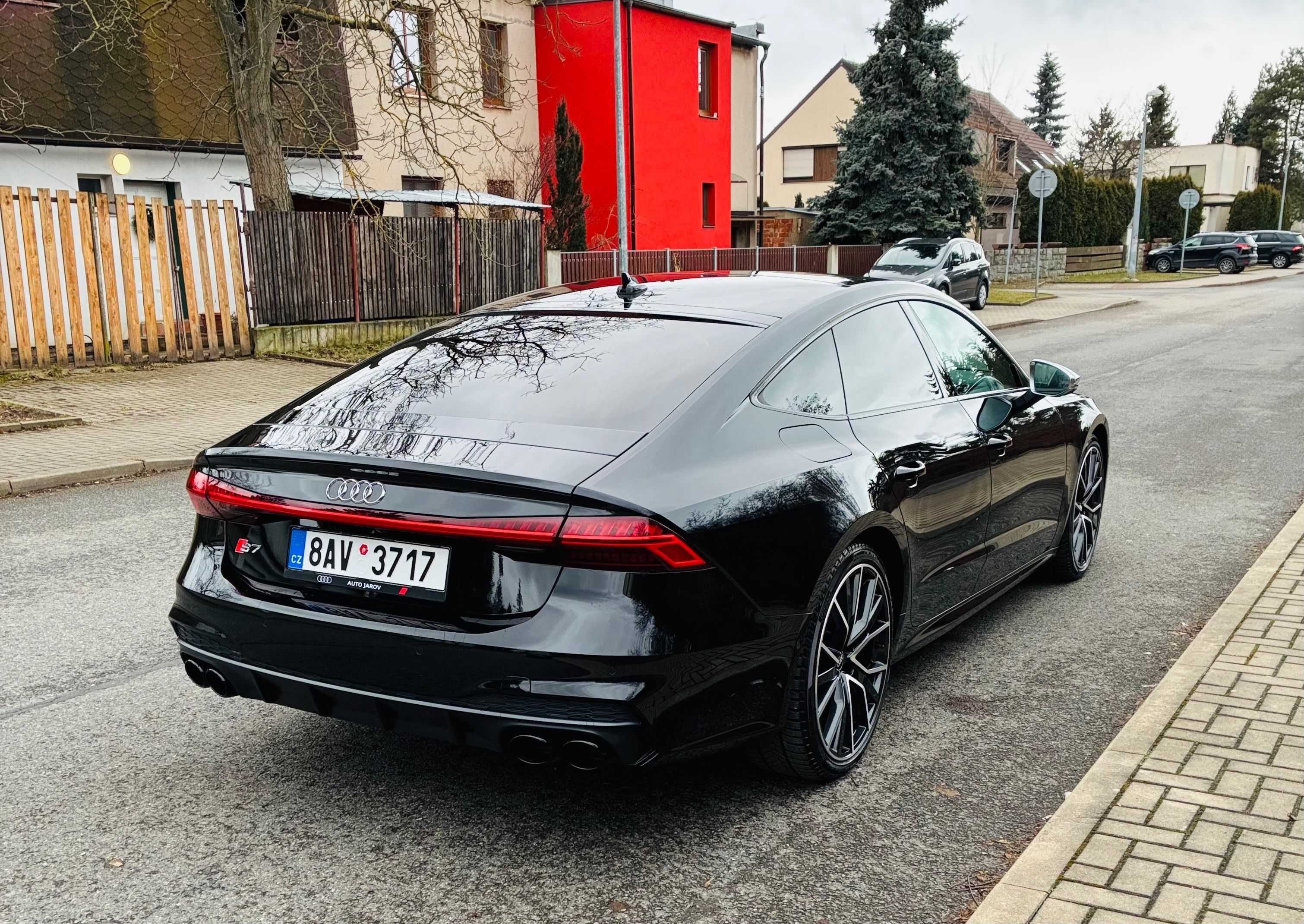 Audi S7, záruka, nové v ČR, perfektní - fotka 6
