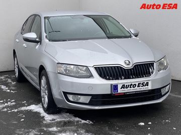1.6 TDi,AC,výhřev sed