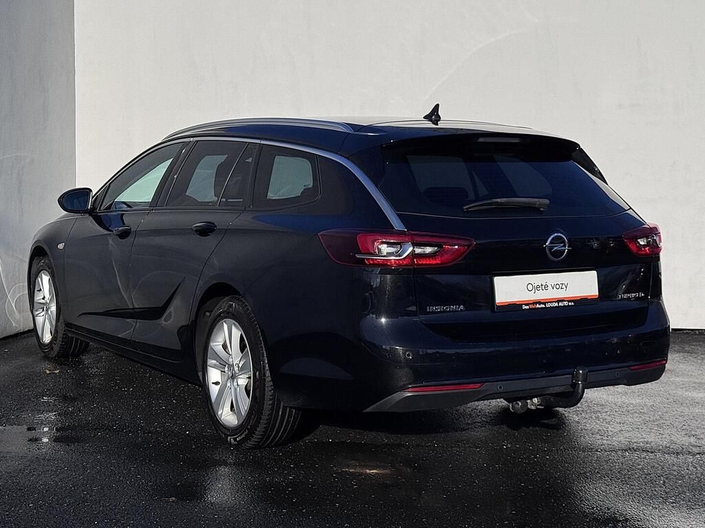 Opel Insignia, Innovation ST 2.0 CDTi 125 kW - fotka 6