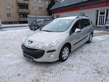 1.6i 88KW SW Kombi , Tažné zař