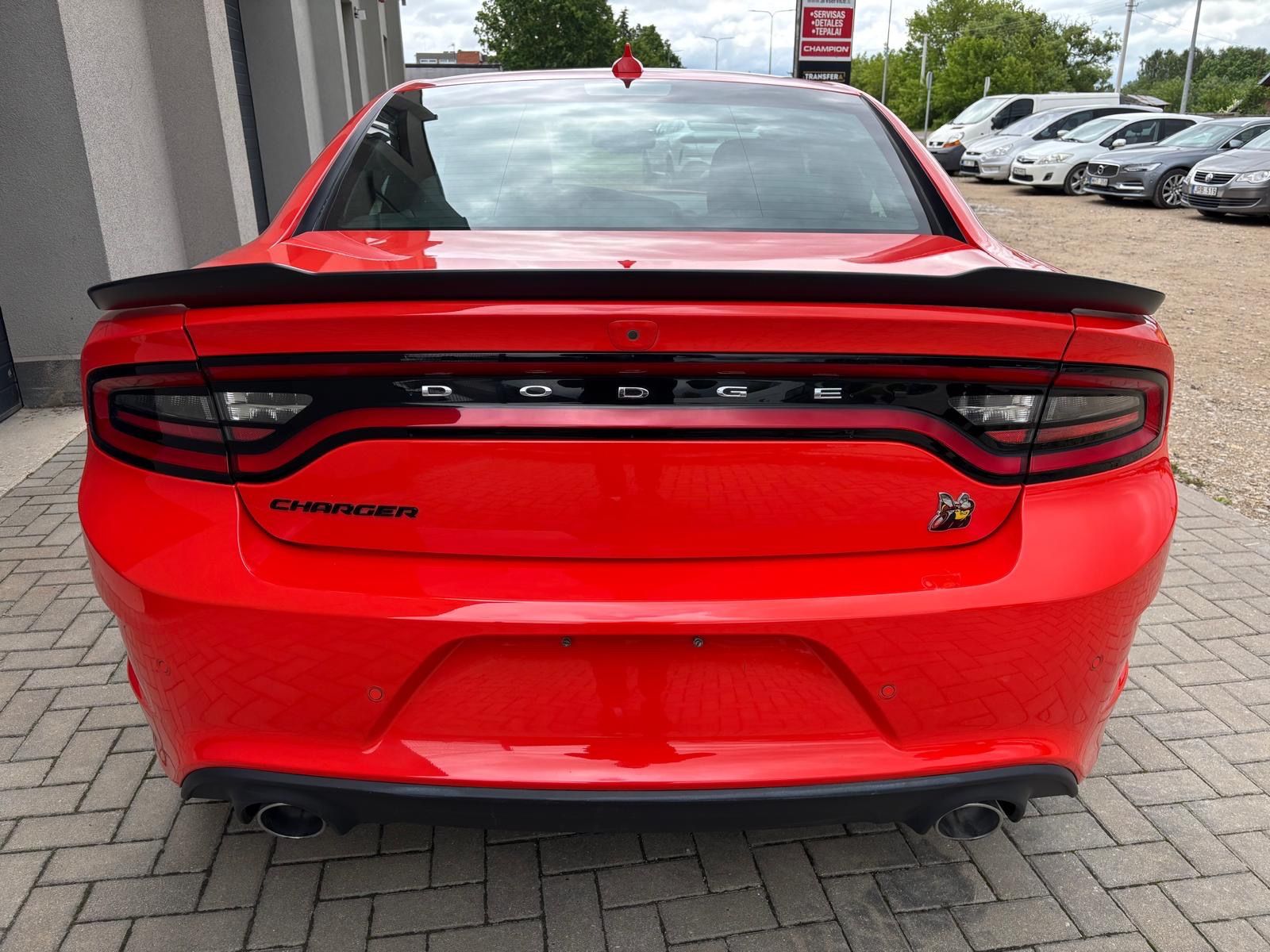 Dodge Charger, 6.4L Scatpack - fotka 6