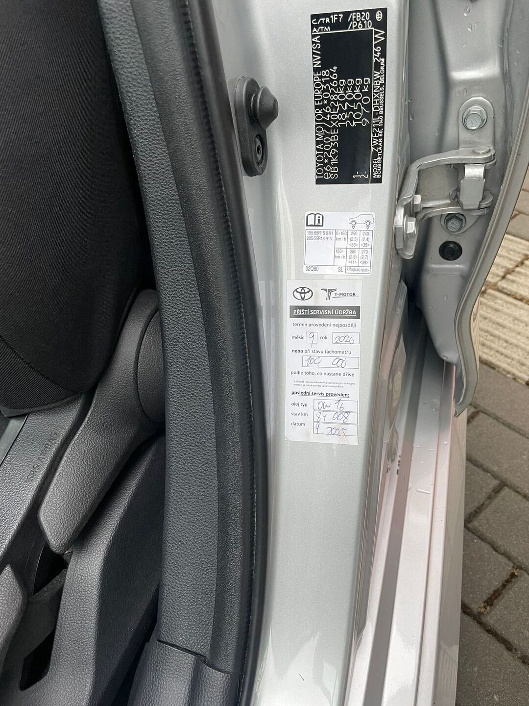 Toyota Corolla, 1.8 Comfort Tech HB - fotka 5