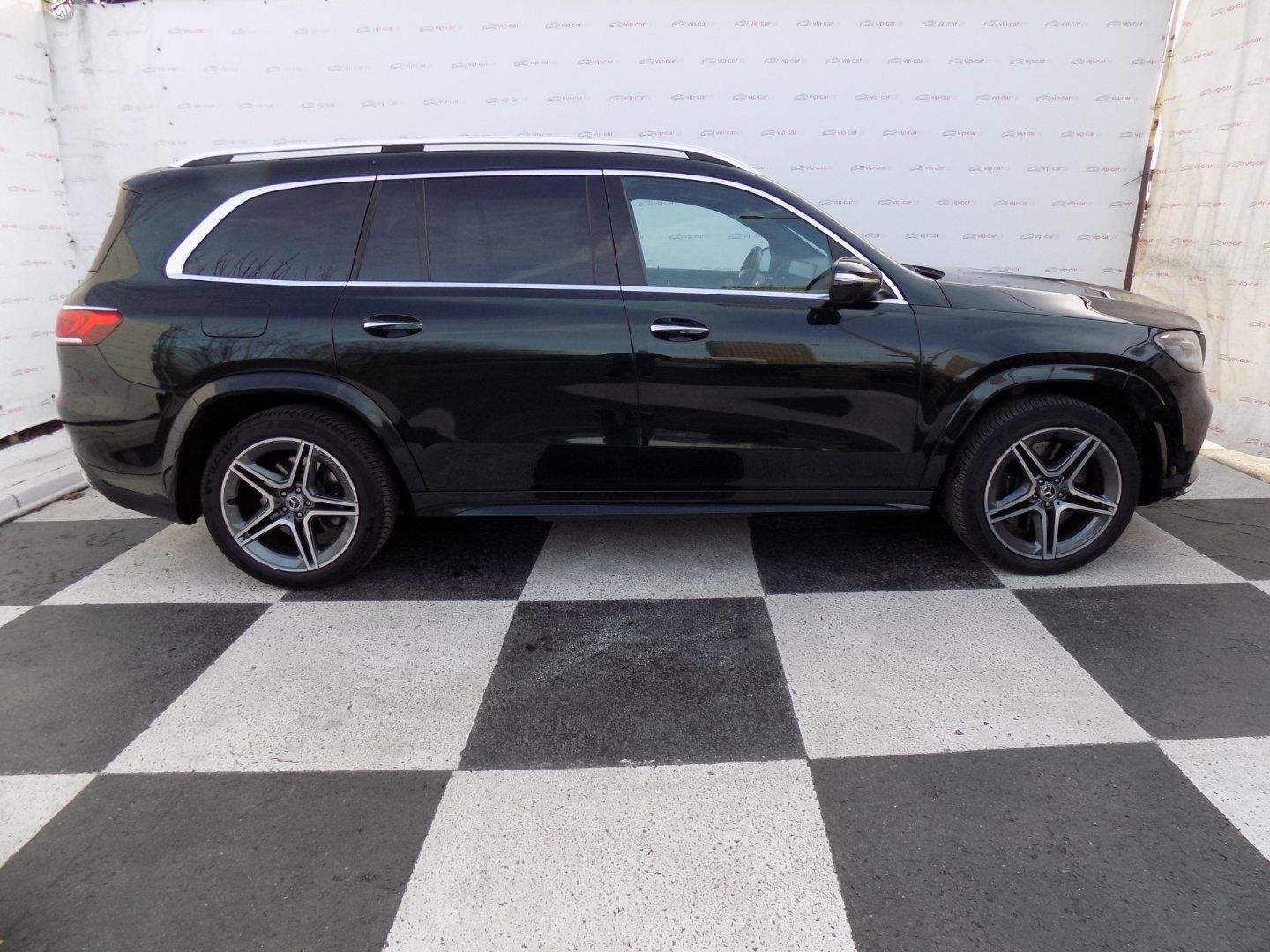 Mercedes-Benz GLS, 400d/AMG-Line/4-M/1.M.ČR/DPH/ - fotka 6