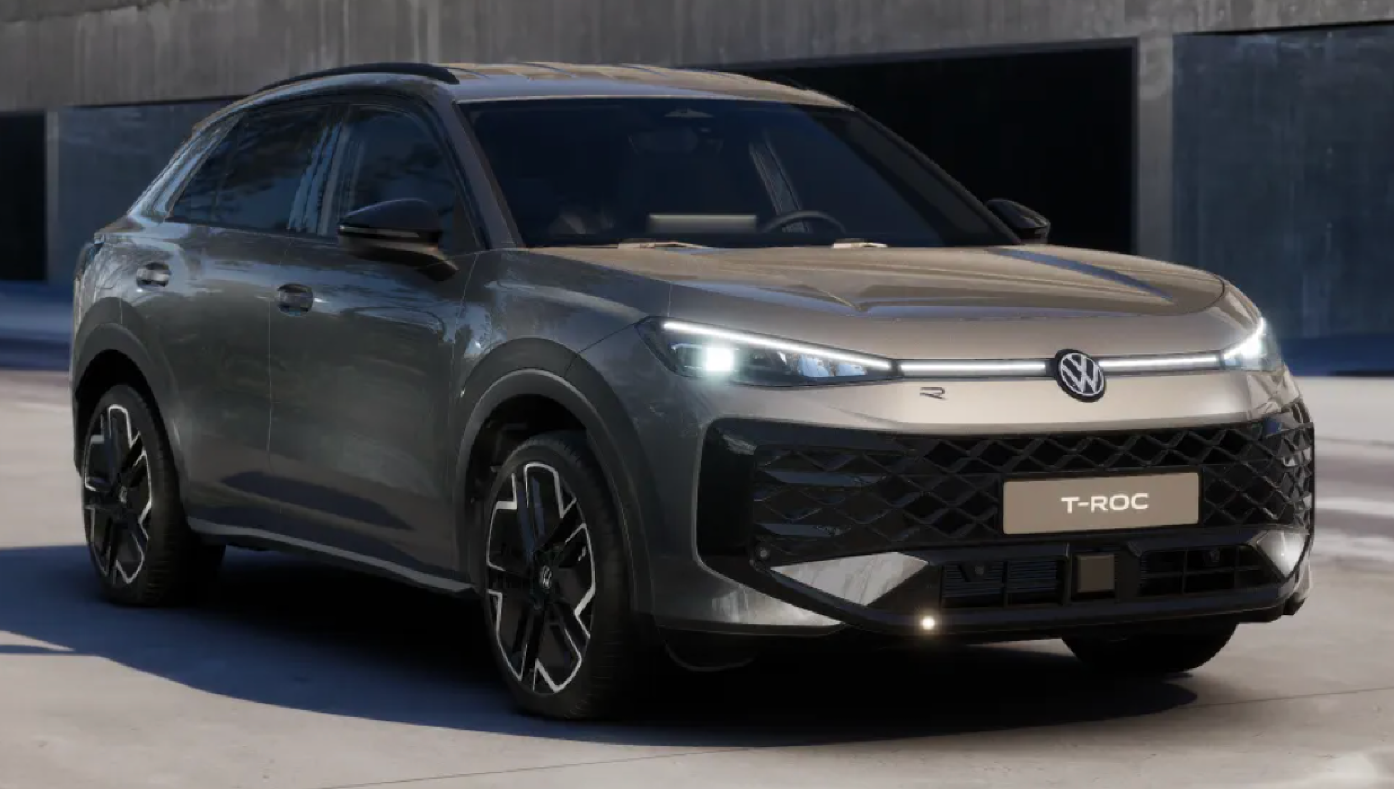 Volkswagen T-Roc, R-Line 1.5 eTSI DSG