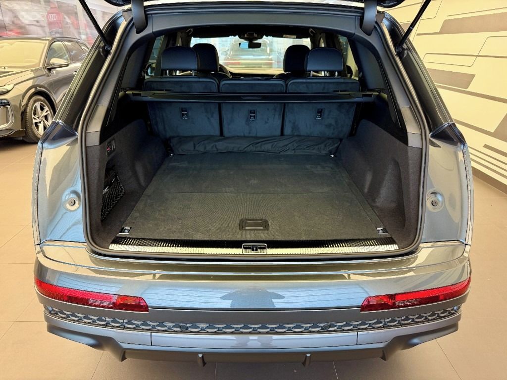 Audi Q7, SUV 50 TDI quattro - fotka 5