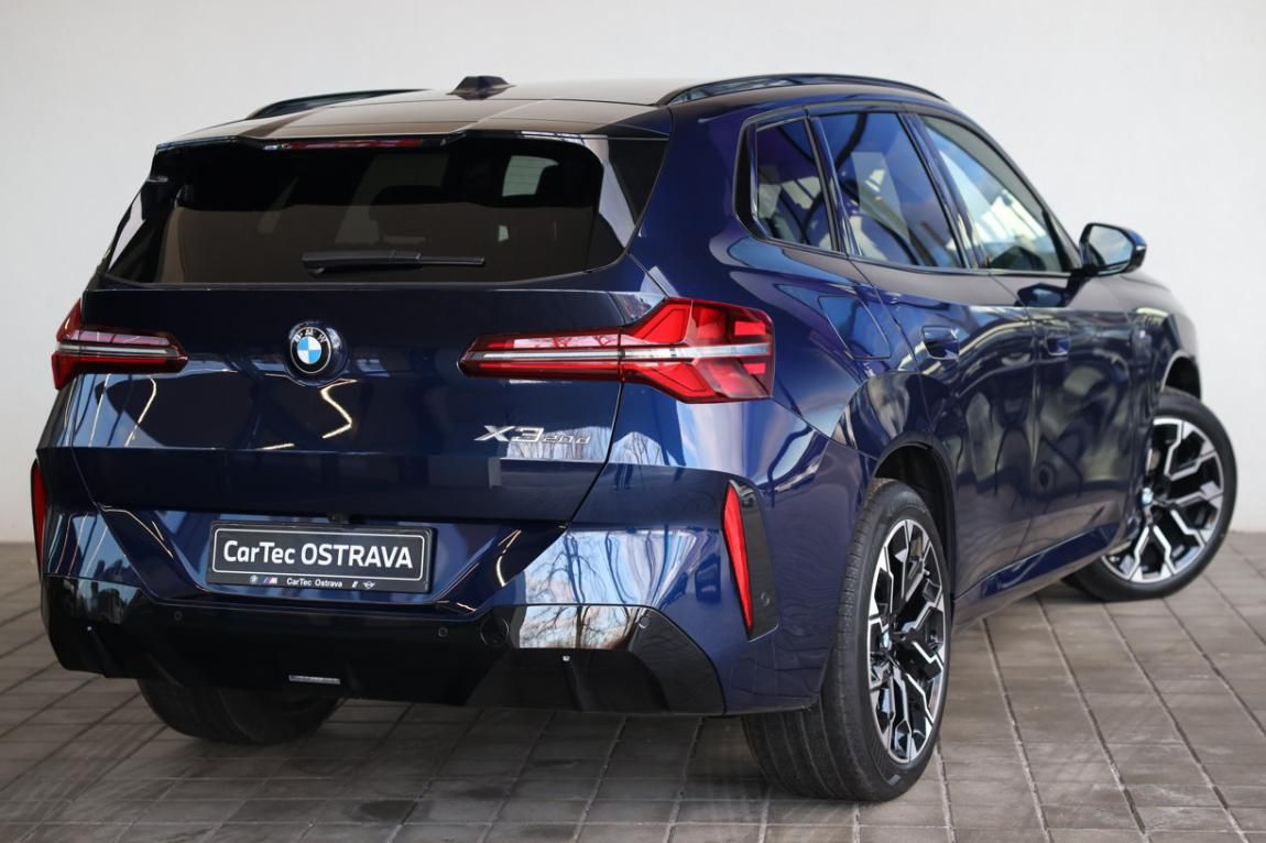 BMW X3, xDrive20d - fotka 3