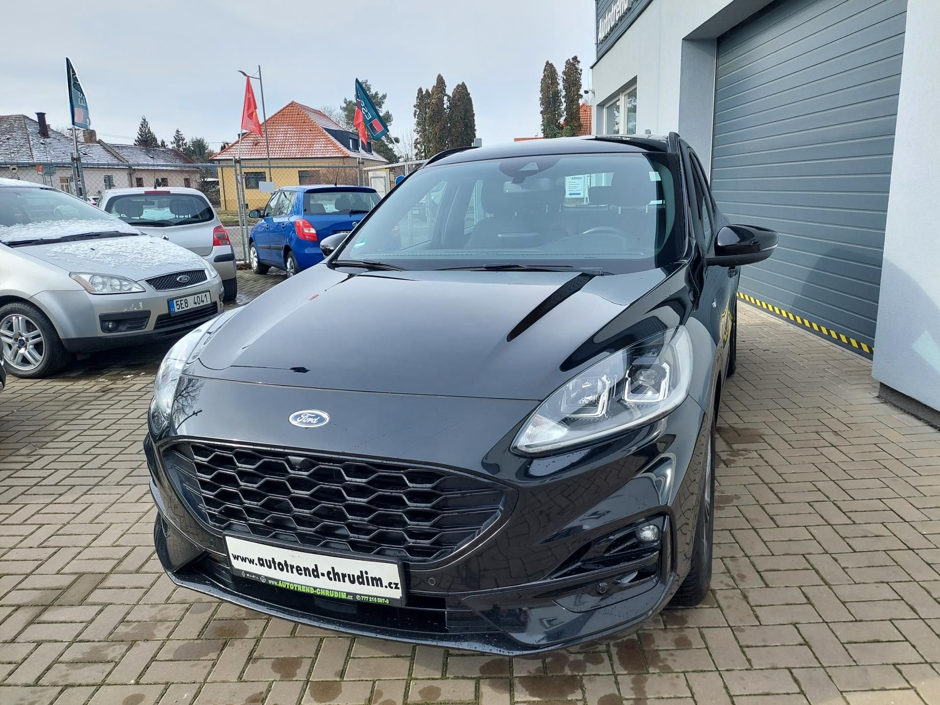 Ford Kuga, III. TDCi ST Line  88kW - fotka 2