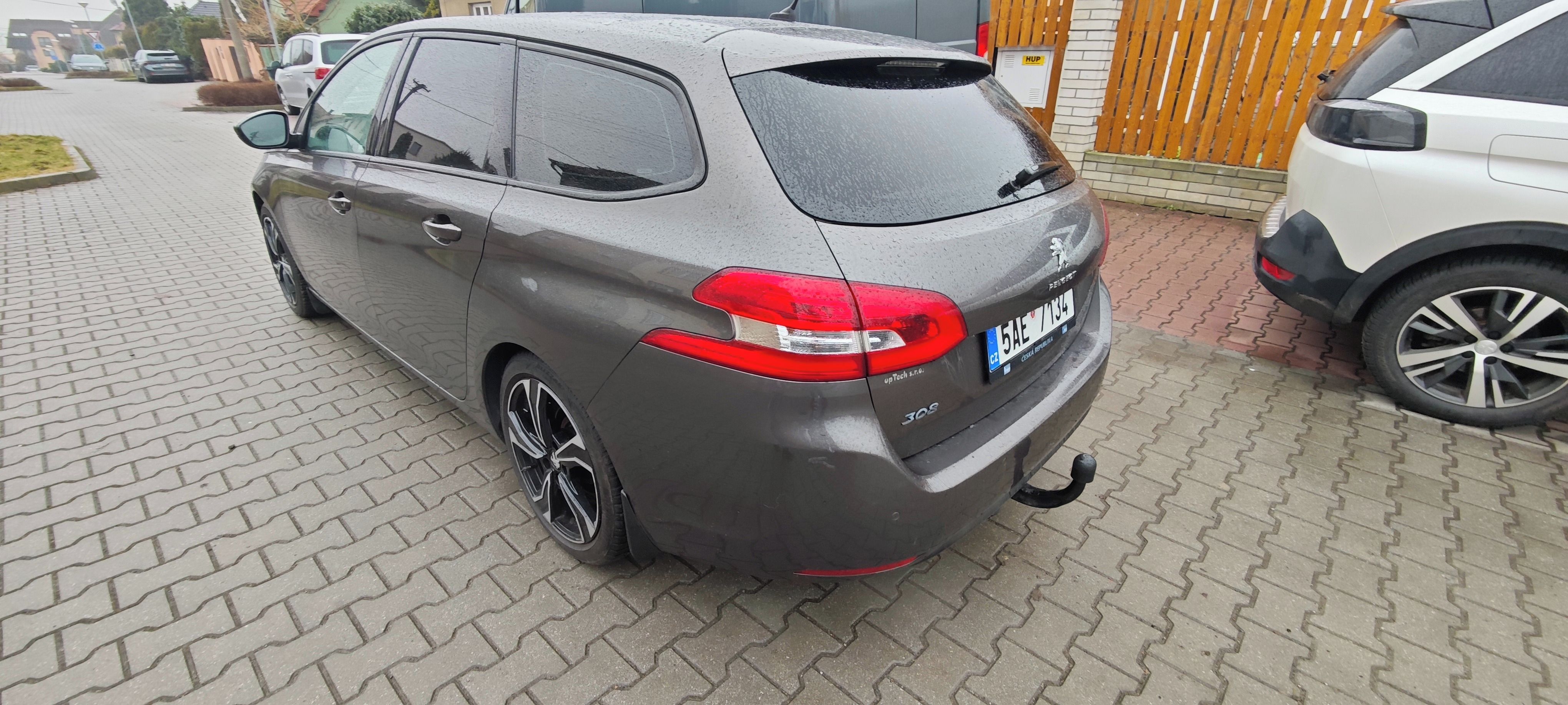 Peugeot 308, Původ ČR, TZ, panorama - fotka 3