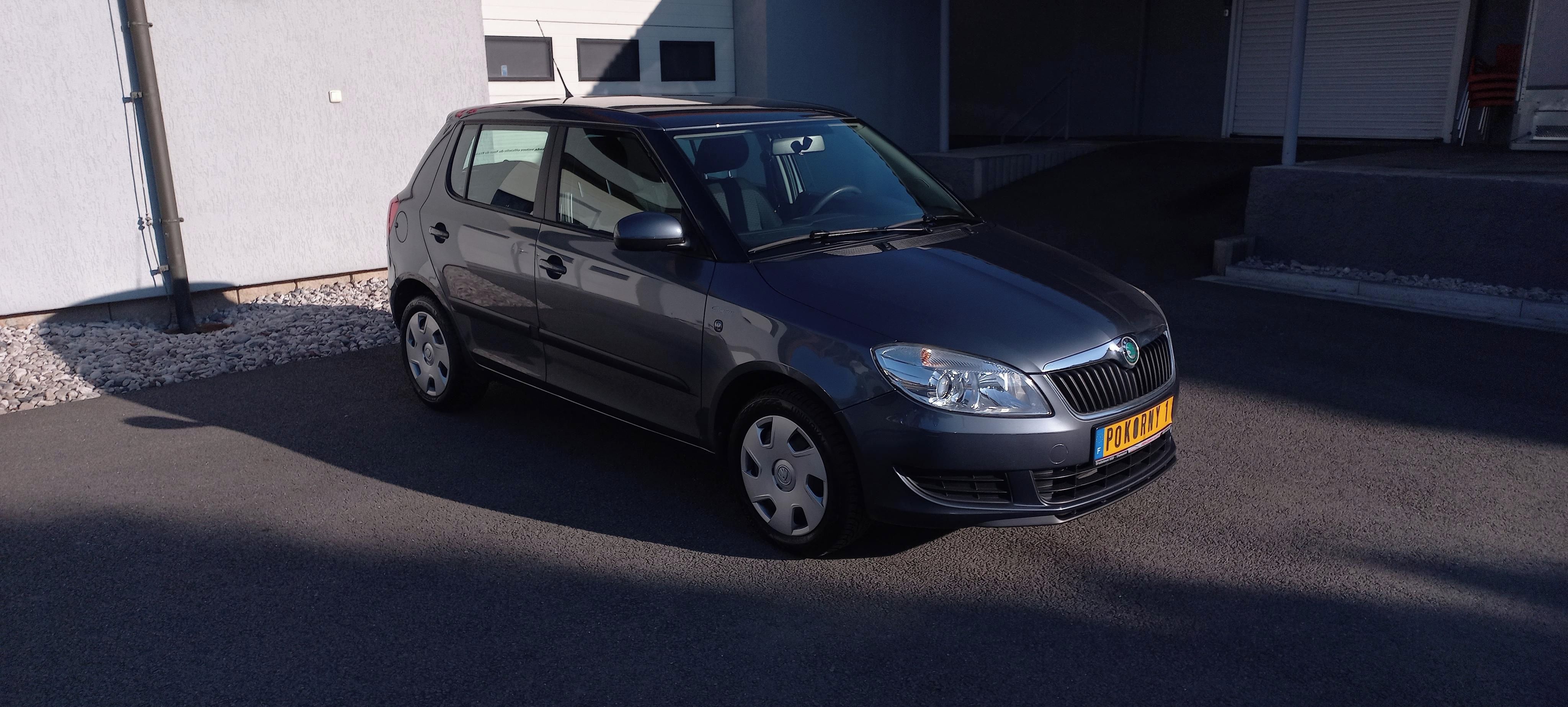 Škoda Fabia, 1.2 Ambiente,  Celoroční pneu - fotka 5
