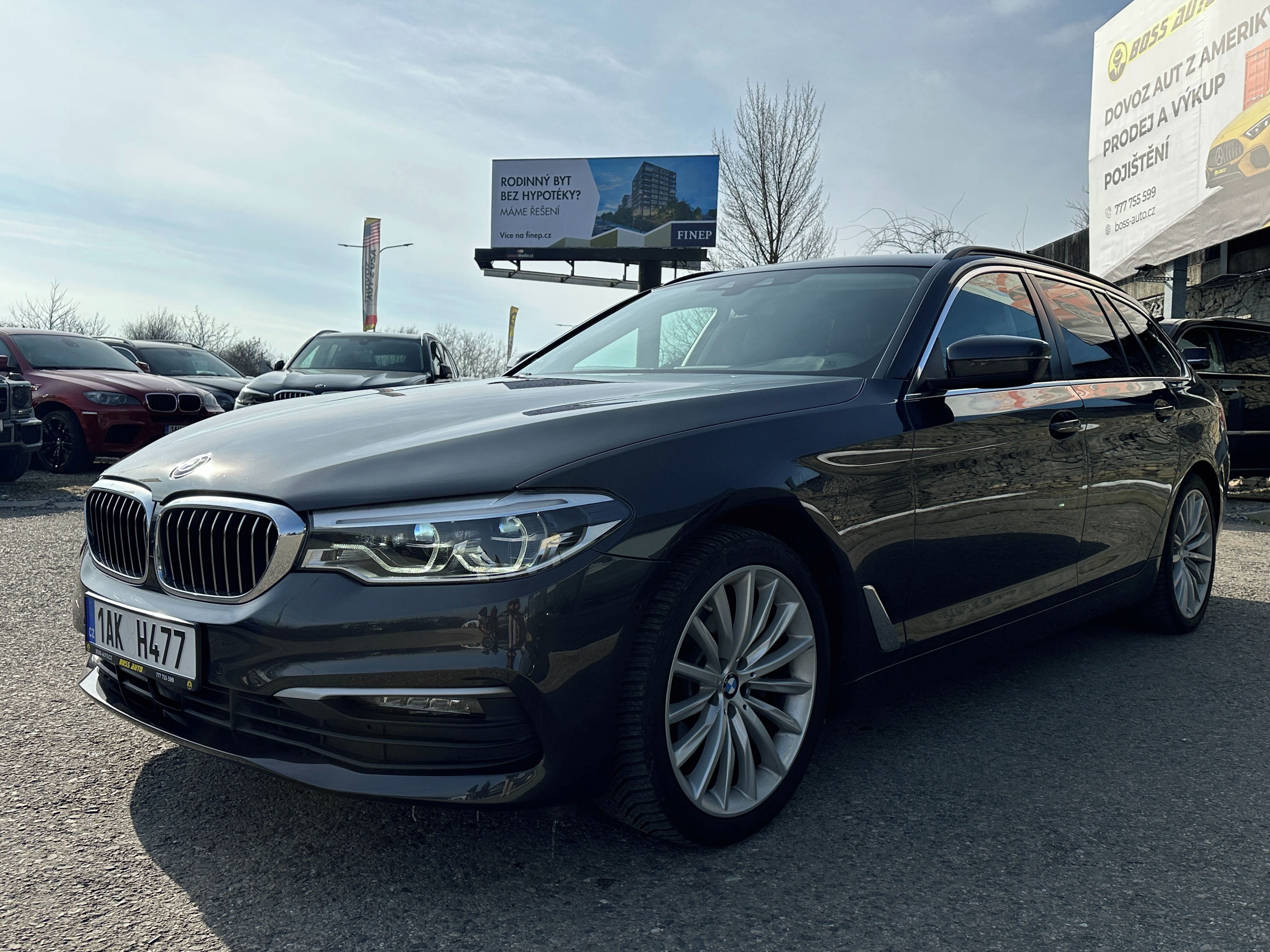 BMW Řada 5, BMW 520D 2019 - fotka 3
