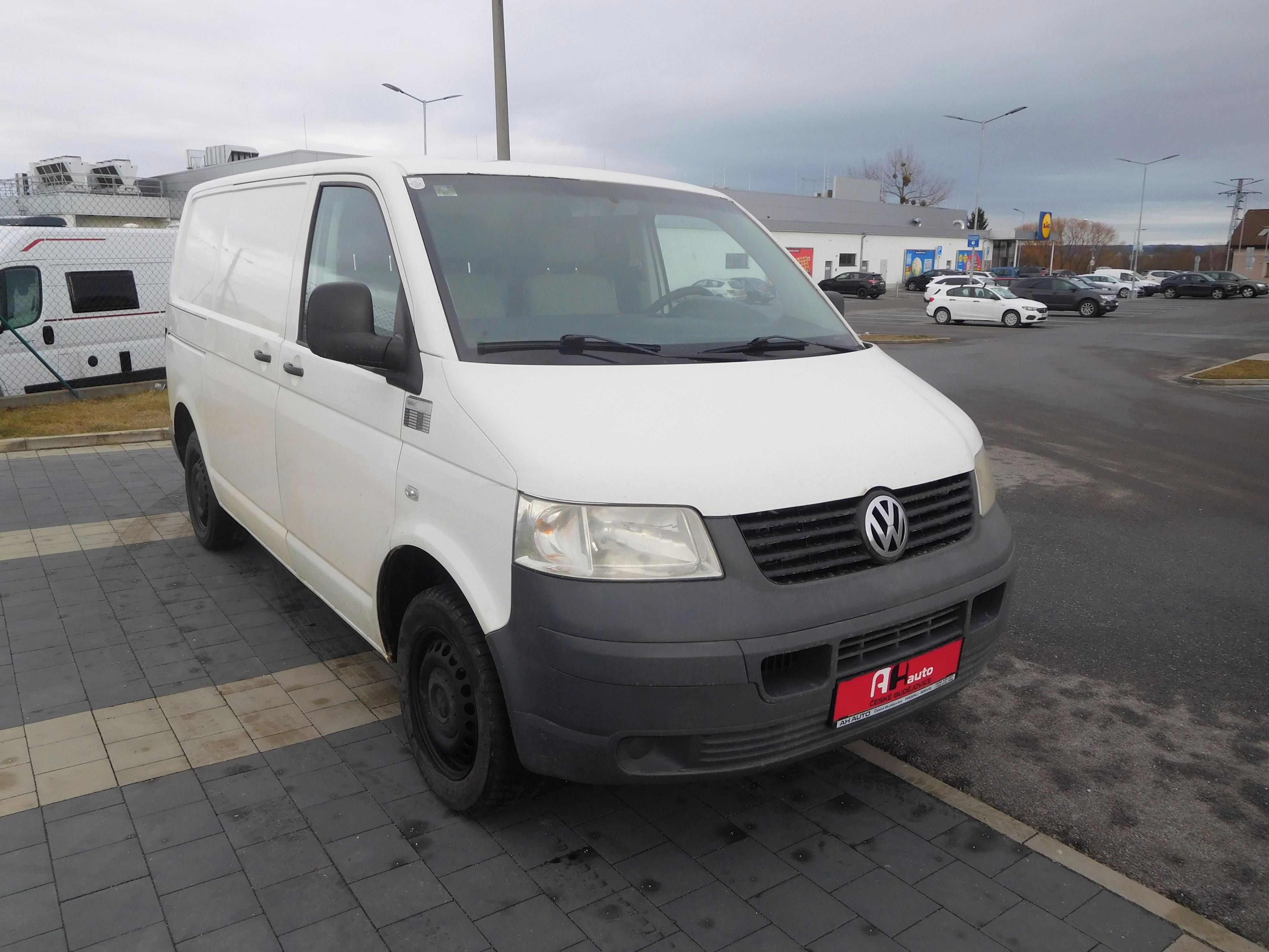 Volkswagen Transporter, T5 2.5 TDi 4Motion, 96 kW, 4X4 - fotka 2