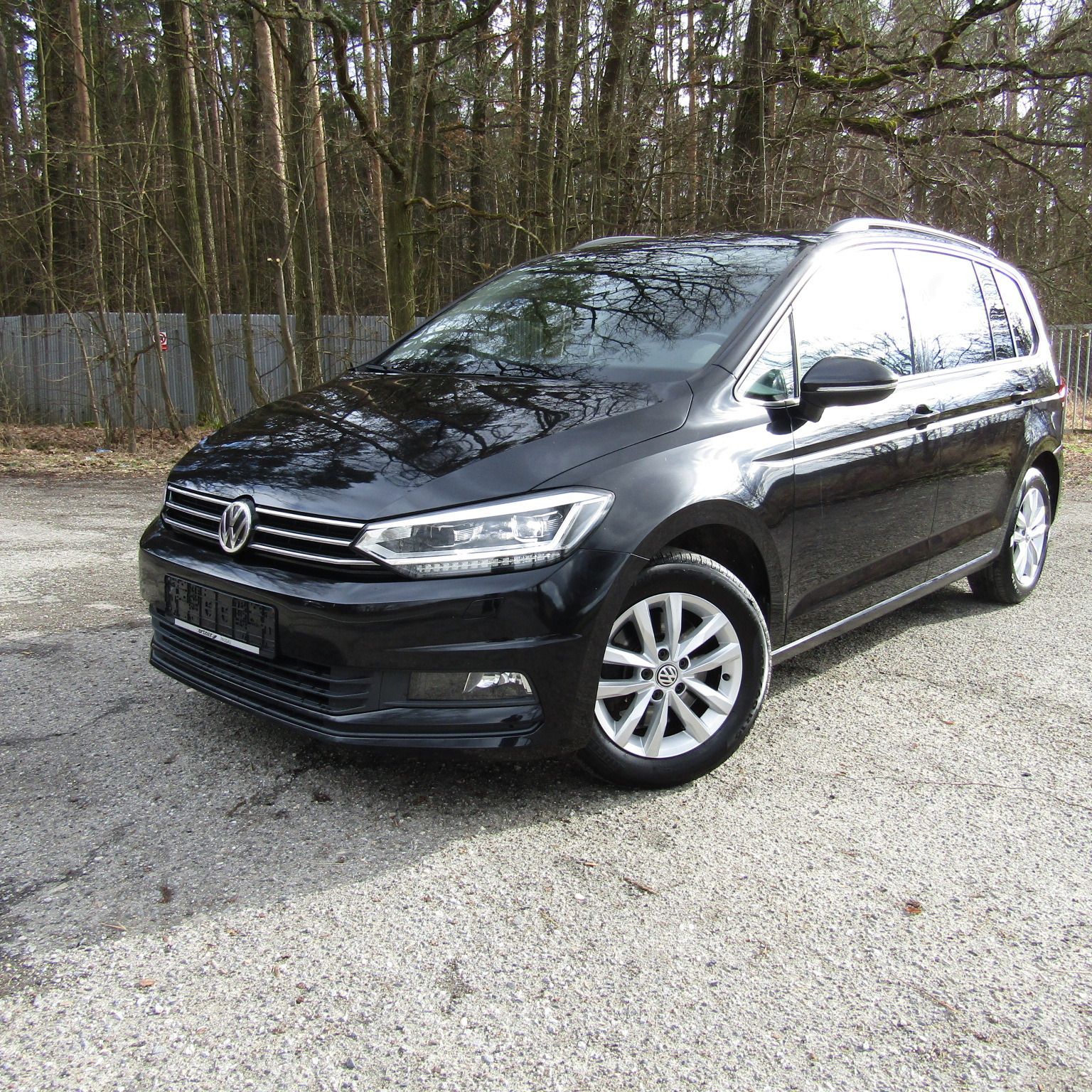 Volkswagen Touran, 1,6TDi 85kw, Comfort, FULL LED