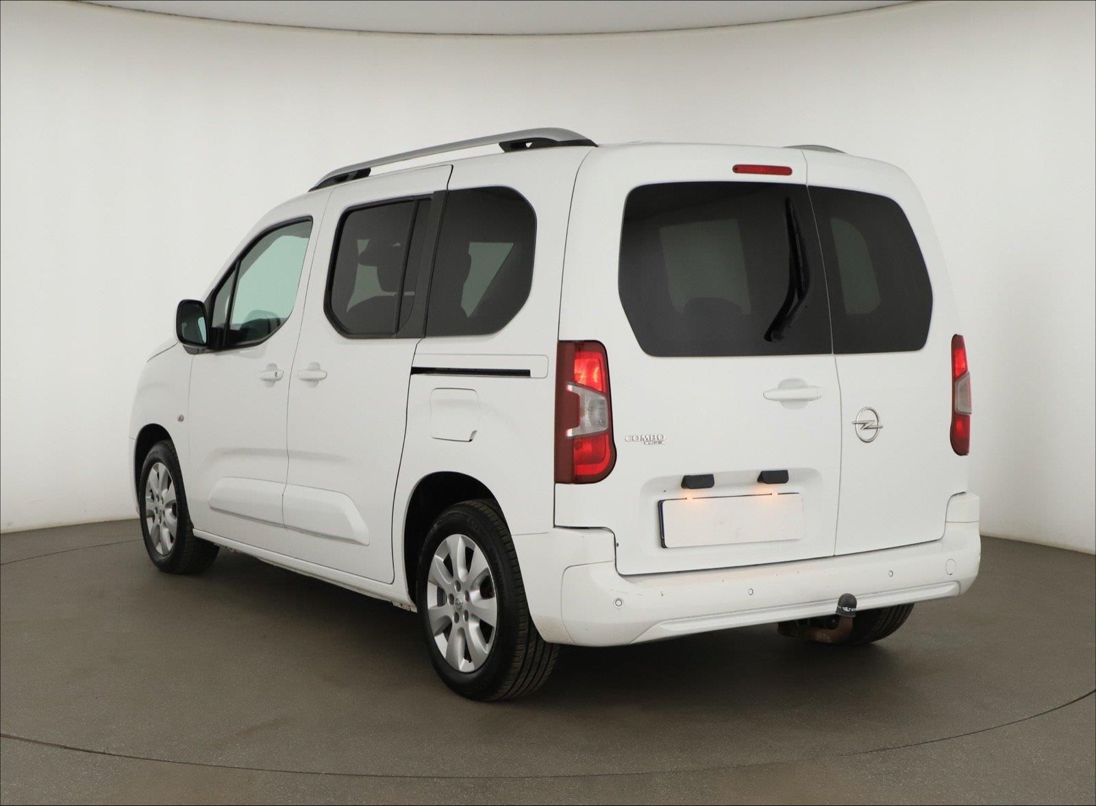 Opel Combo, 1.5 CDTI, Enjoy, 5Míst, Klima - fotka 4