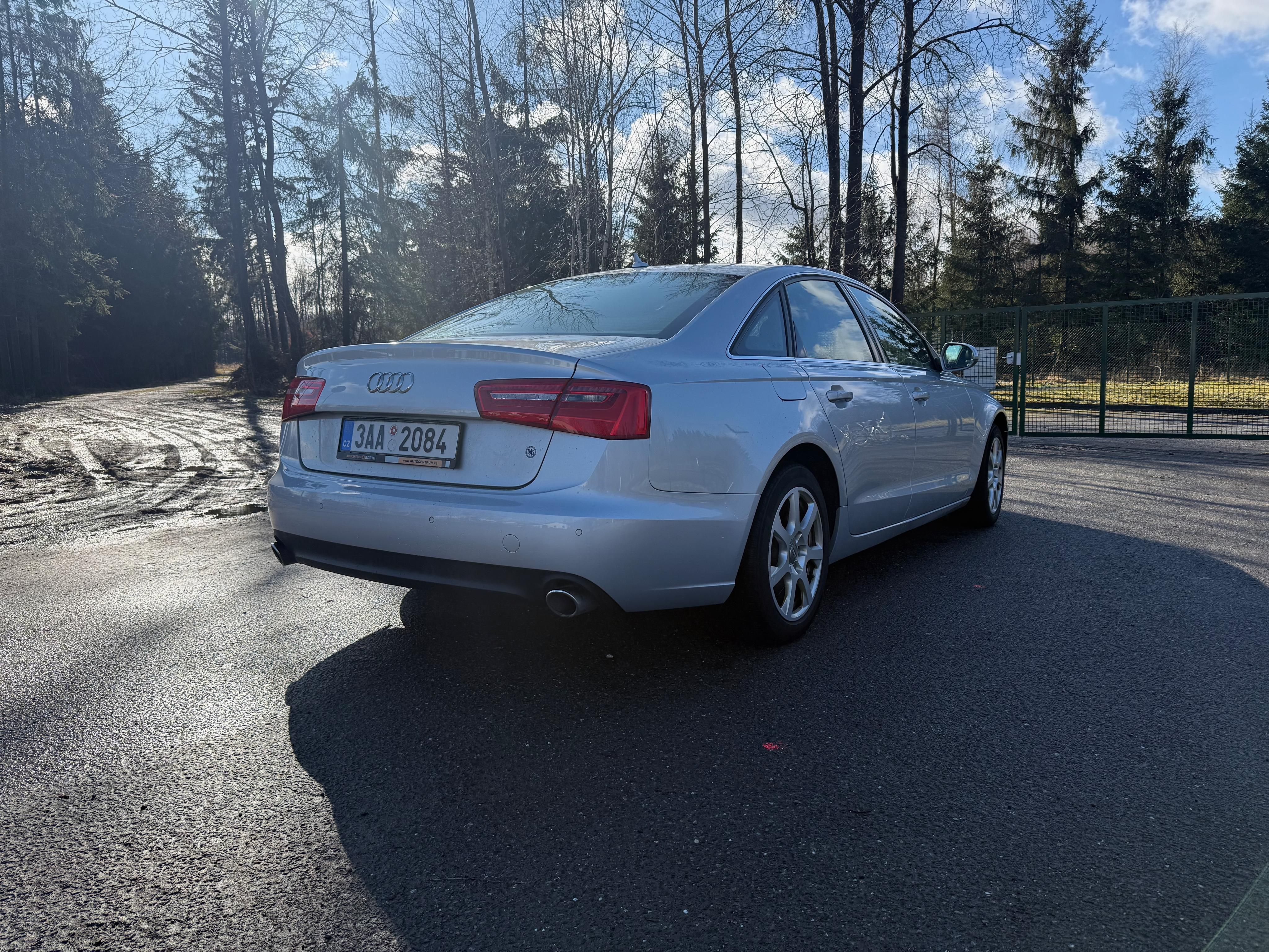 Audi A6, 180kW, S-tronic, Qauttro - fotka 4
