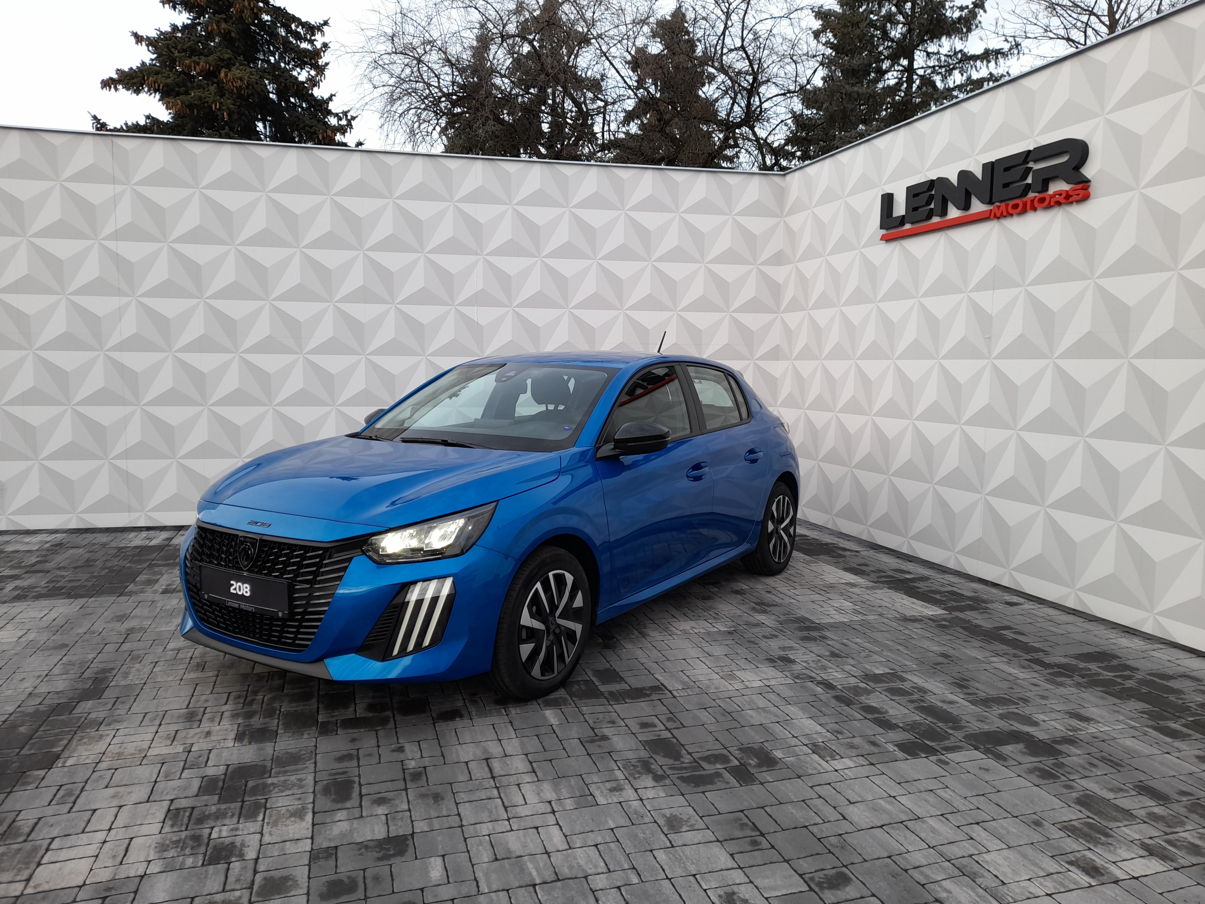 Peugeot 208, ALLURE Hybrid 110 e-DCS6 - fotka 4