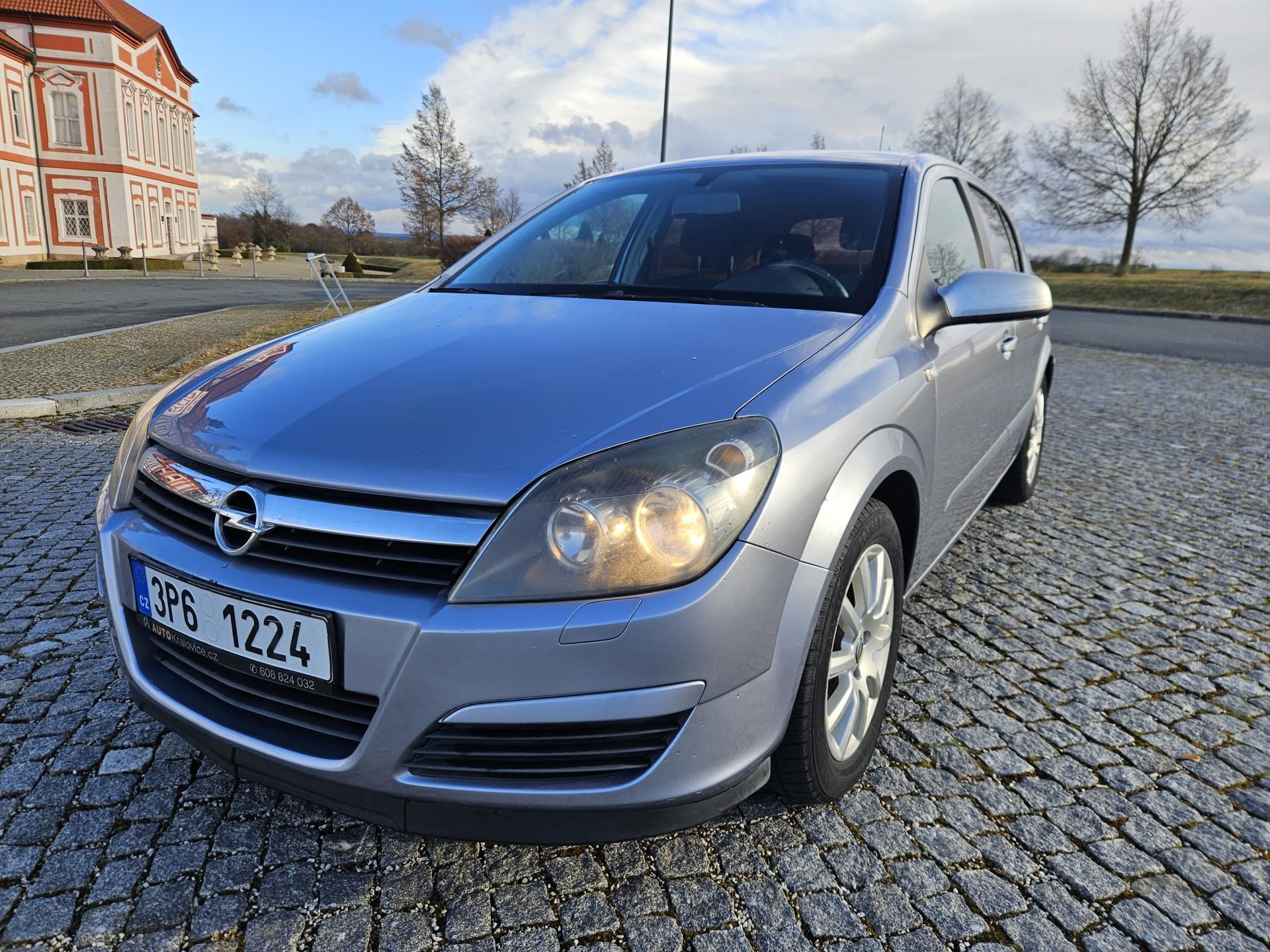 Opel Astra, 1.6 16v PĚKNÝ STAV,  SPLÁTKY - fotka 2