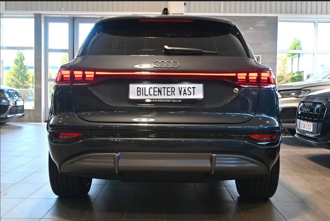 Audi Q6 e-tron, S Line 83kWh 360kam - fotka 4