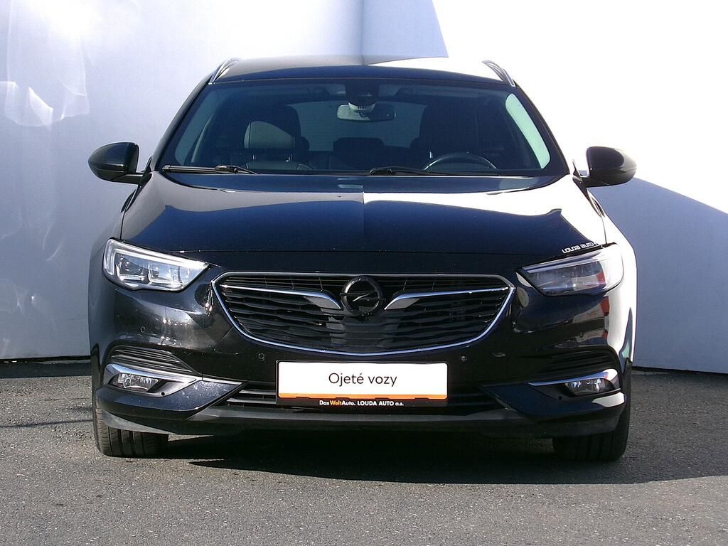 Opel Insignia, Ultimate 1.6 CDTi 100 kW - fotka 4