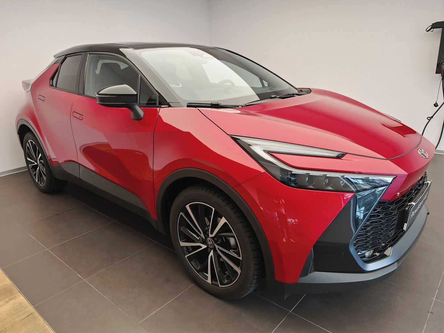 Toyota C-HR, 2.0 Hybrid GR Sport - fotka 3