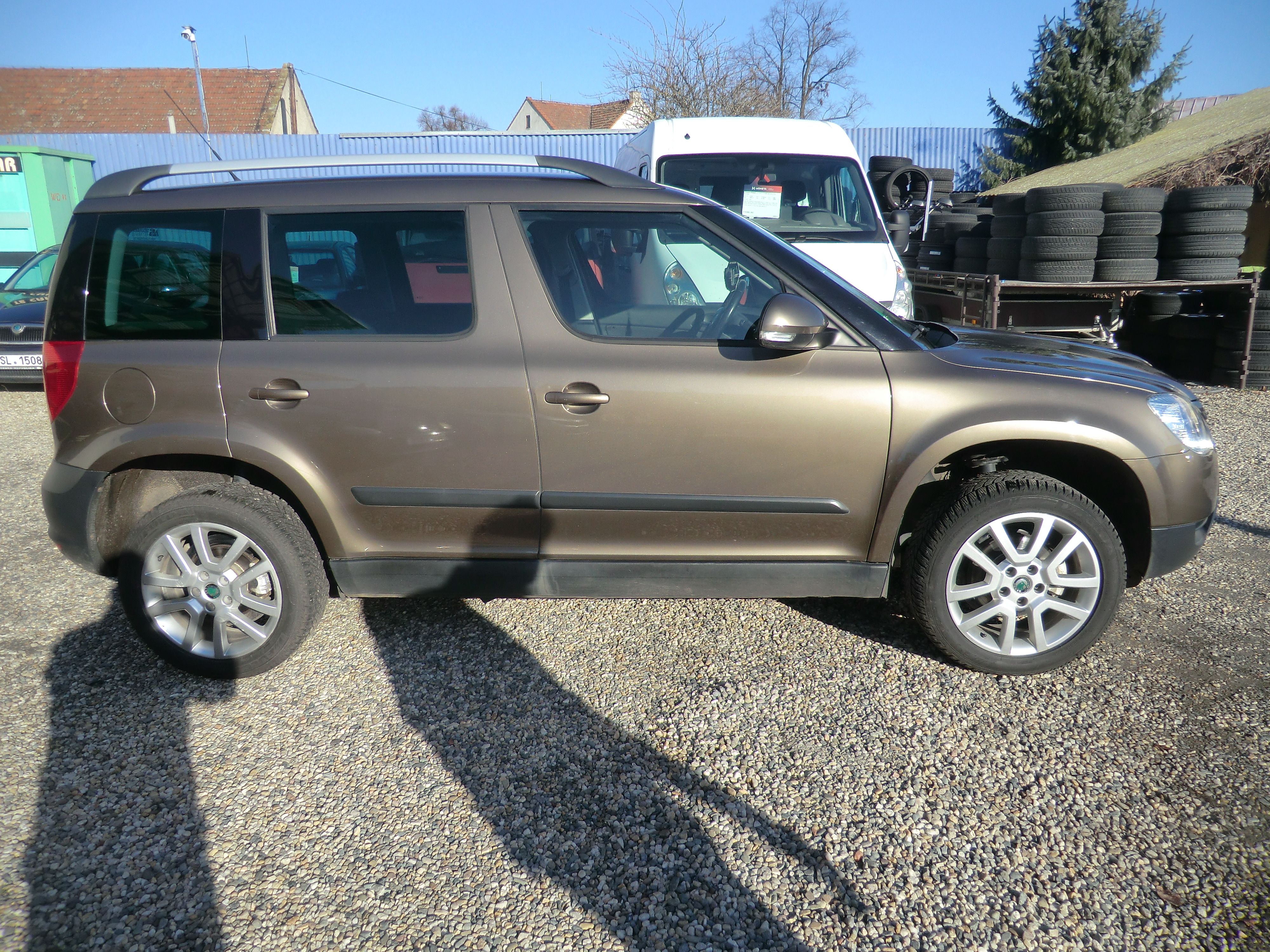 Škoda Yeti, 1.2TSi 77kW DSG NOVÁ STK KLIMA