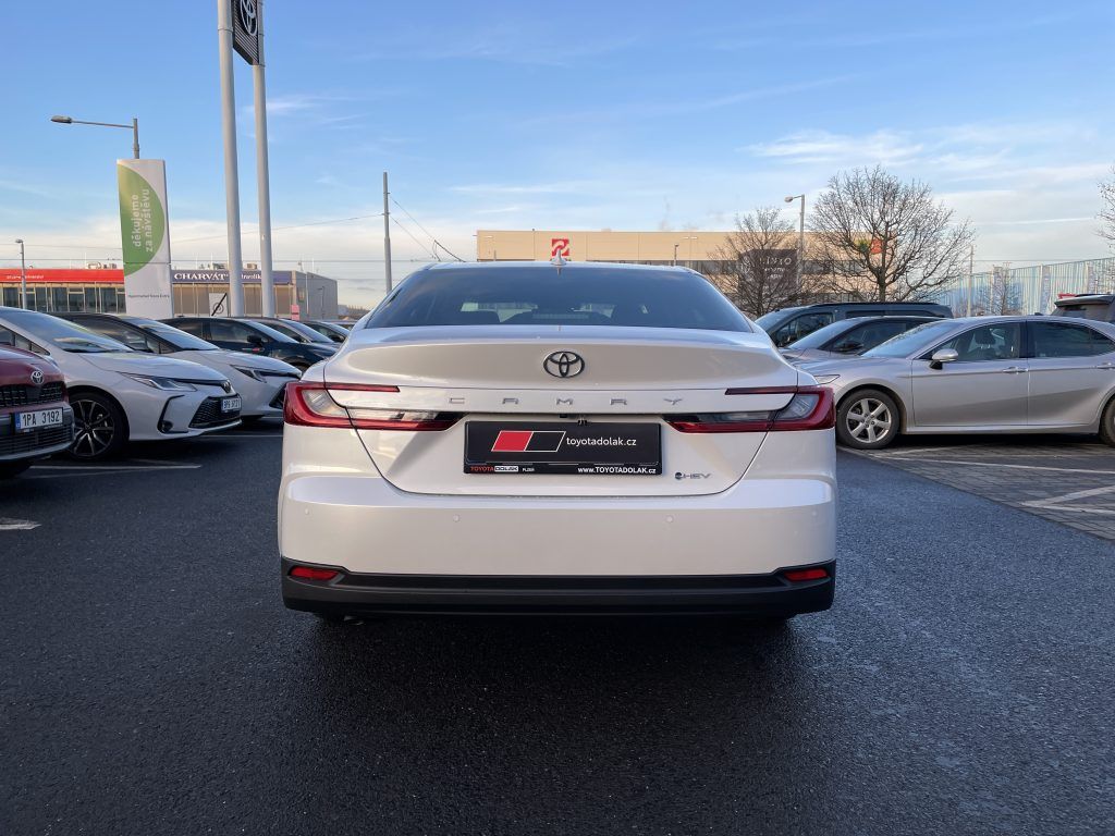 Toyota Camry, 2.5 Hybrid Prestige ODBĚR 6/26 - fotka 4