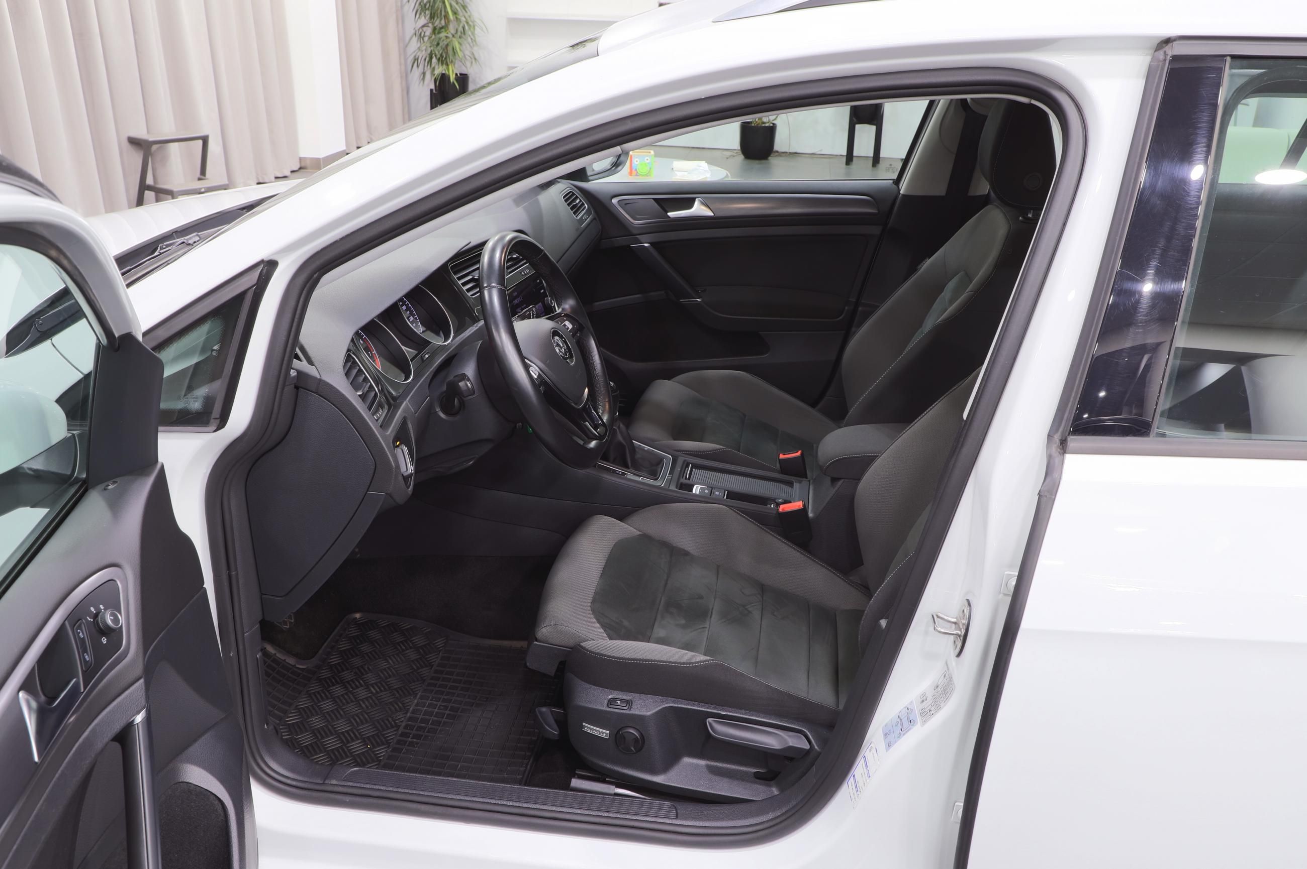 Volkswagen Golf Variant, Comfortline 1.5 TSI 96kW - fotka 6