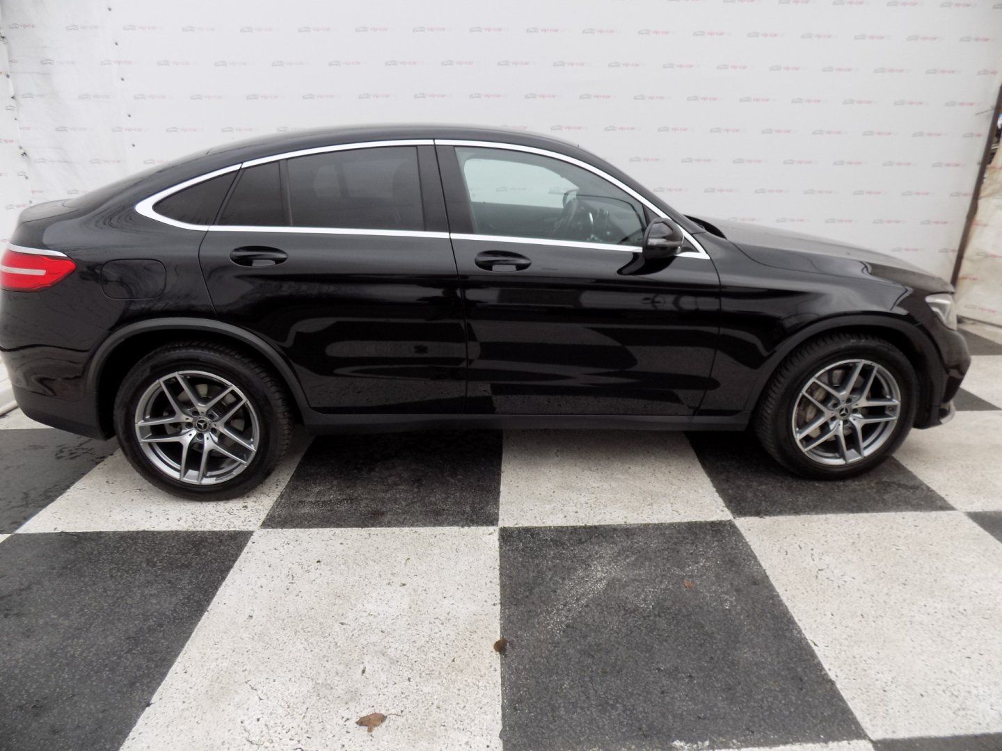 Mercedes-Benz GLC, 250d/AMG Line/4-M/ČR/DPH/ - fotka 5