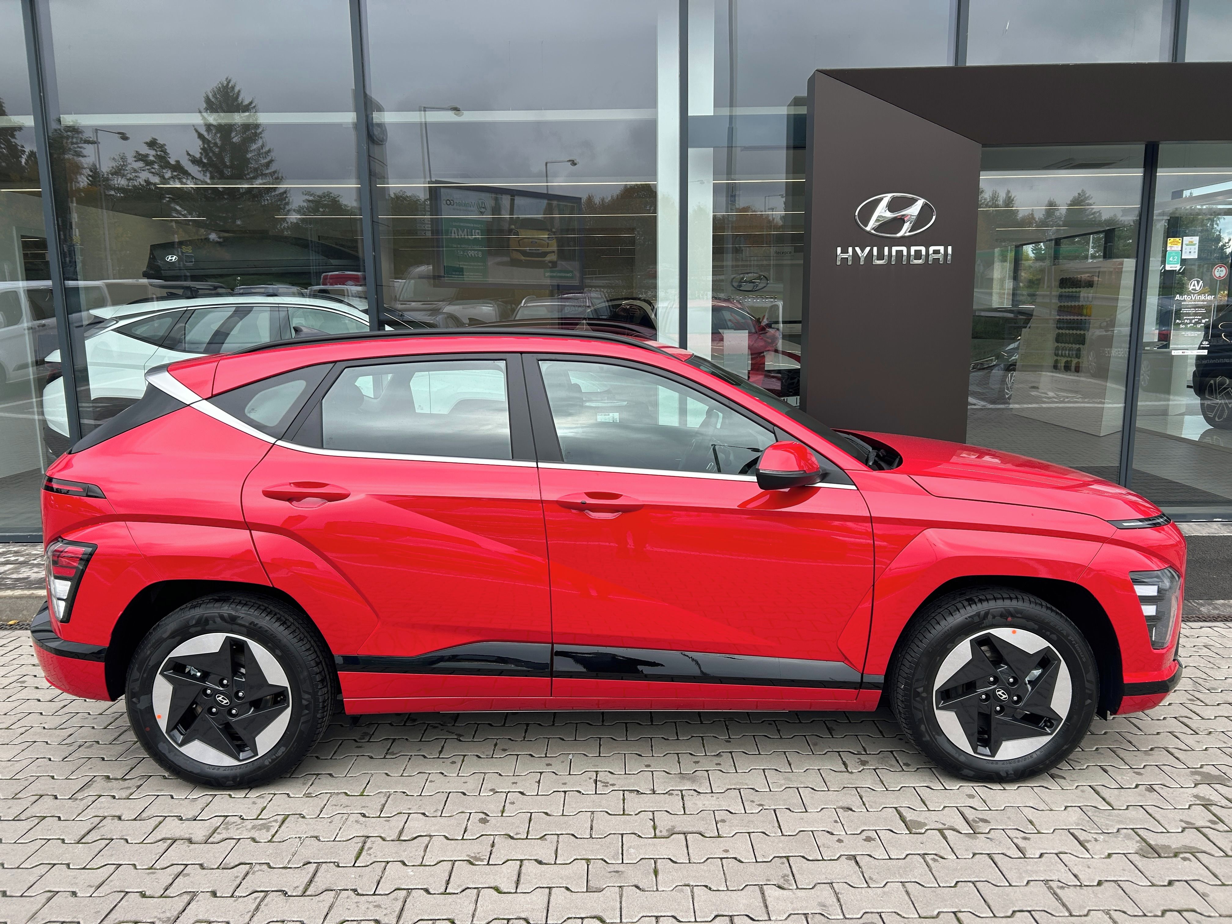 Hyundai Kona, Electric 64,8kWh CZECH EDITION - fotka 3
