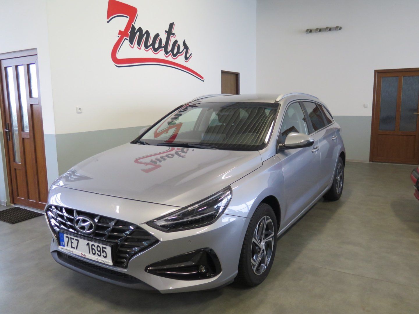 Hyundai i30, 1.5T-GDi MHEV,tažné,kamera,nav