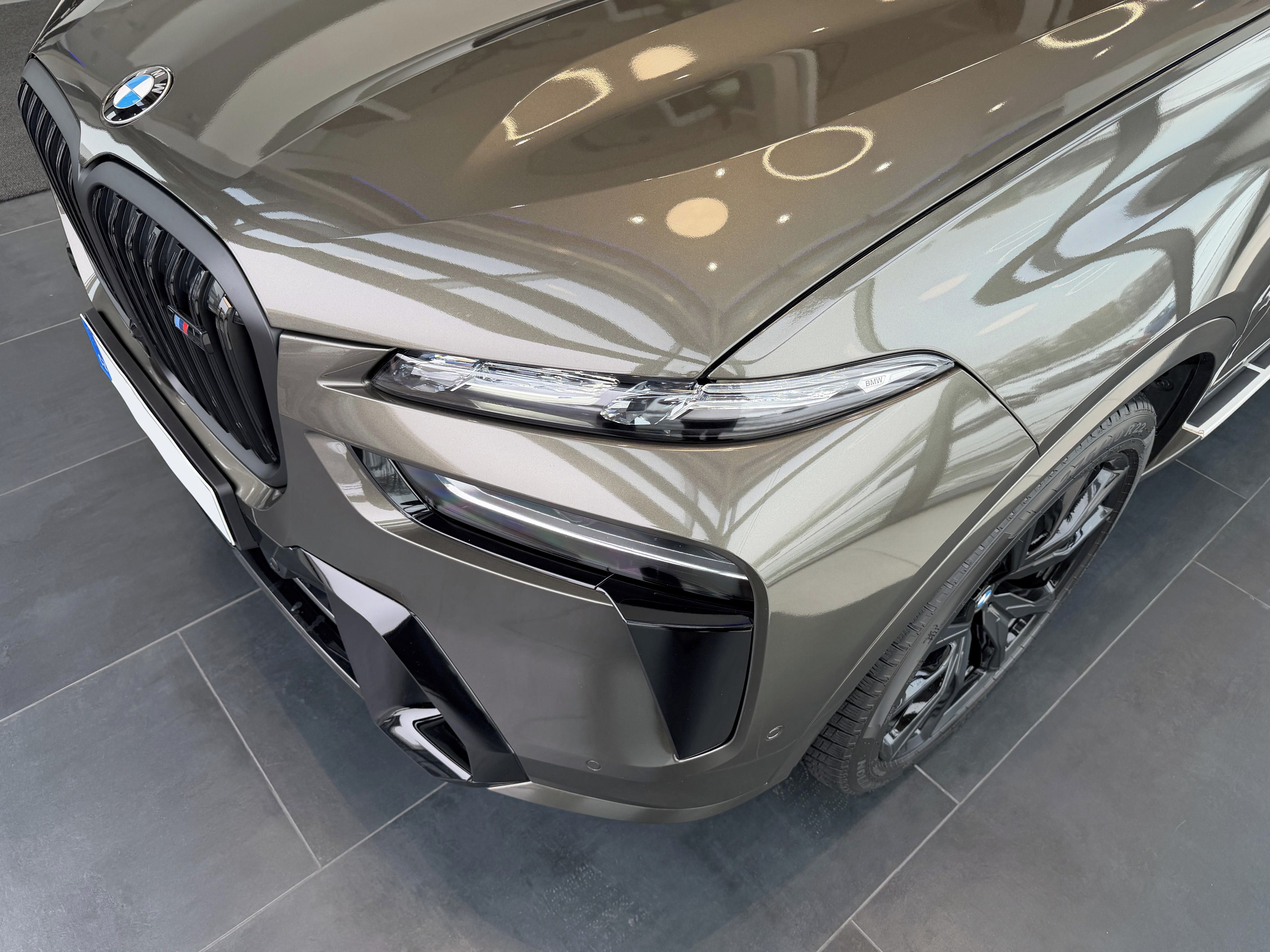 BMW X7, xDrive40d - fotka 3
