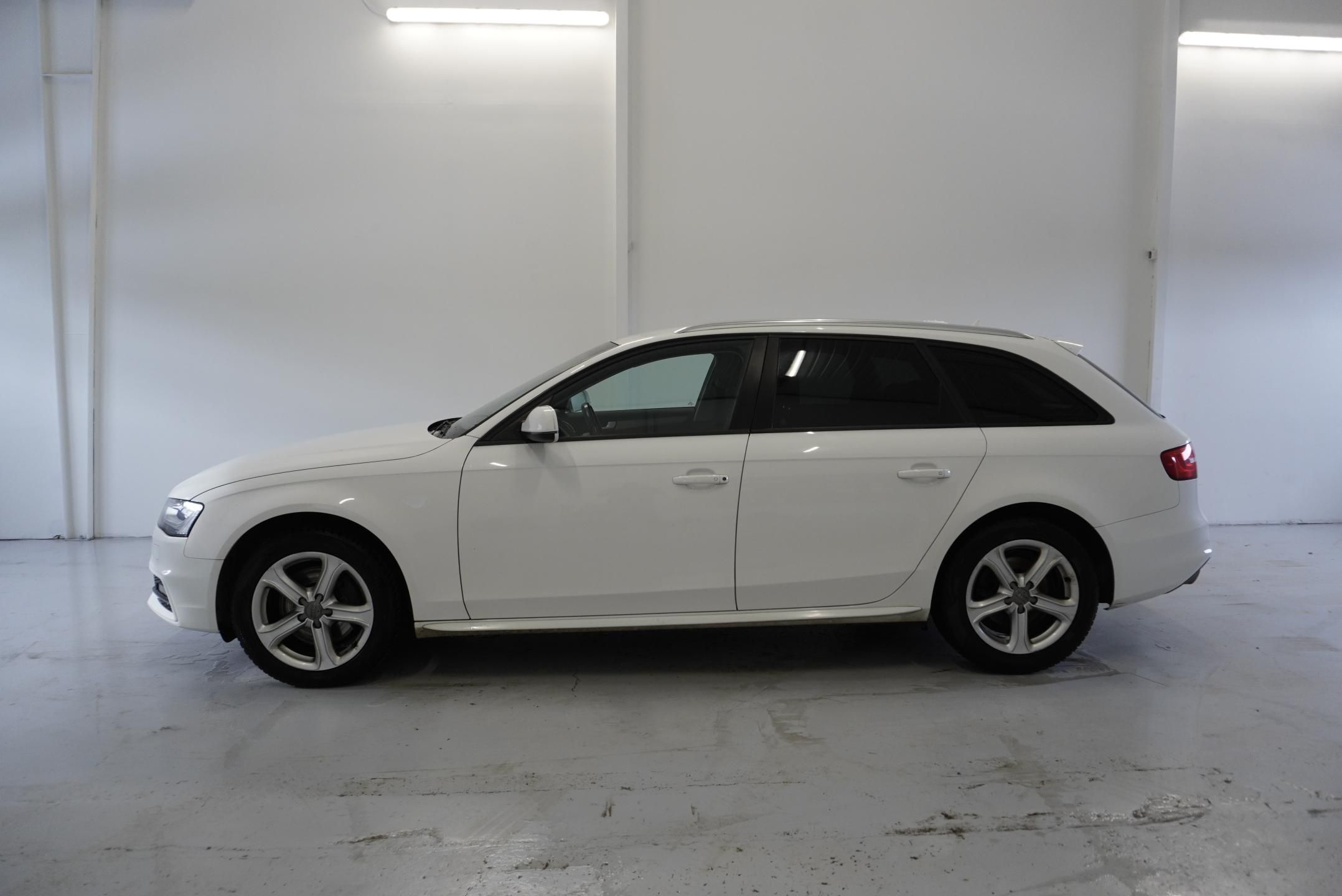 Audi A4 Avant, 3.0TDi 150 kW AUTOMAT - fotka 6