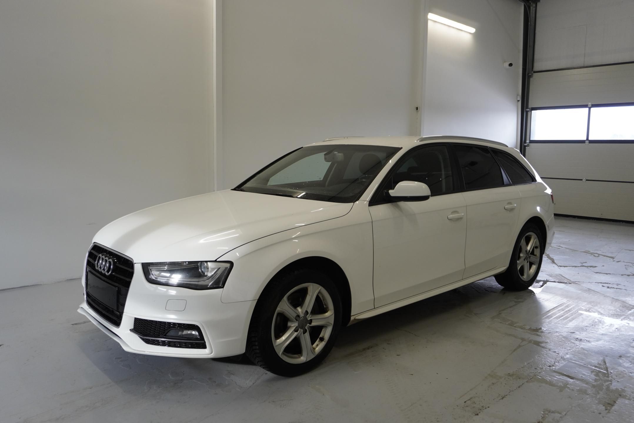 Audi A4 Avant, 3.0TDi 150 kW AUTOMAT