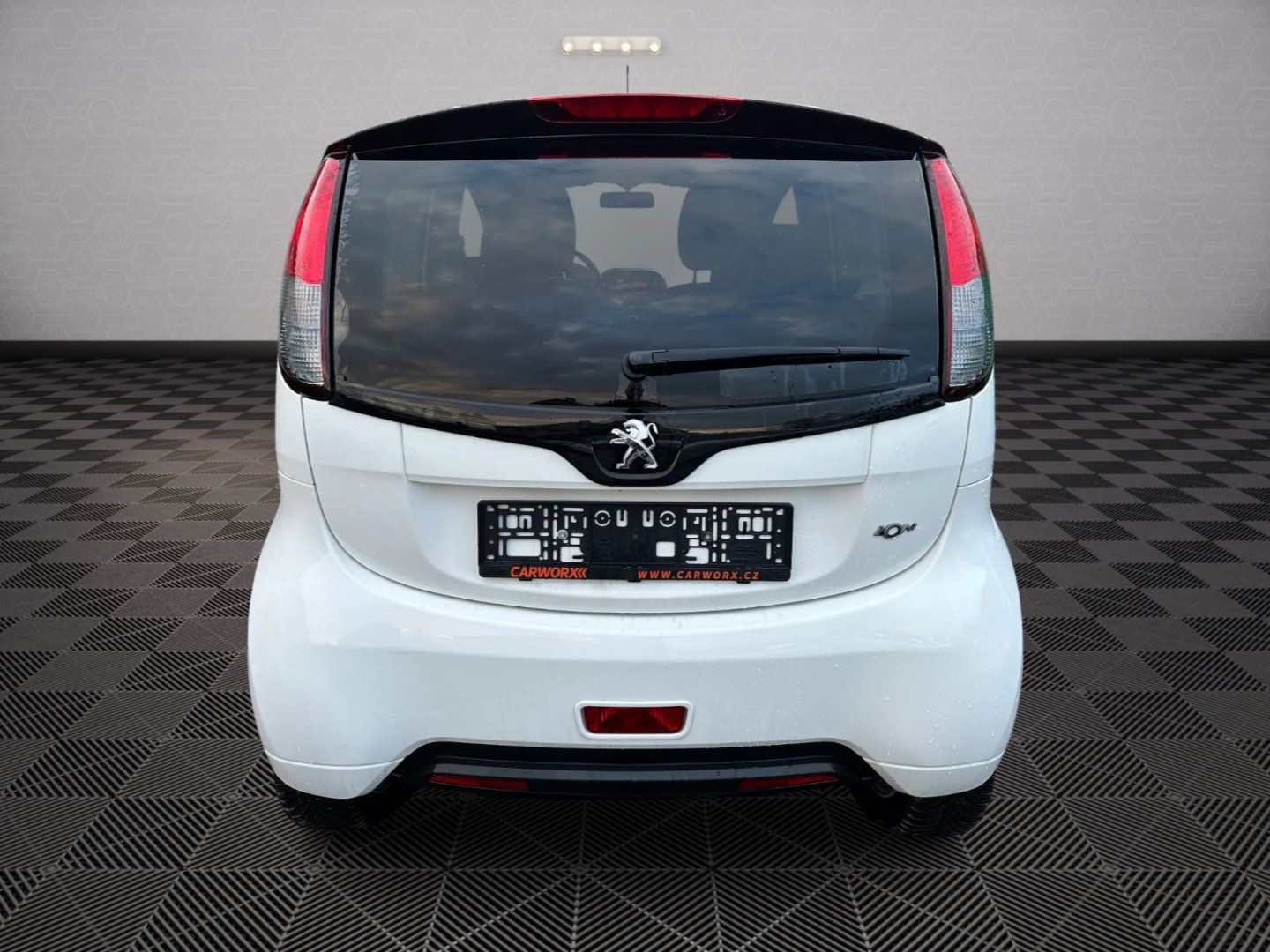 Peugeot Ion, 49Kw - fotka 6