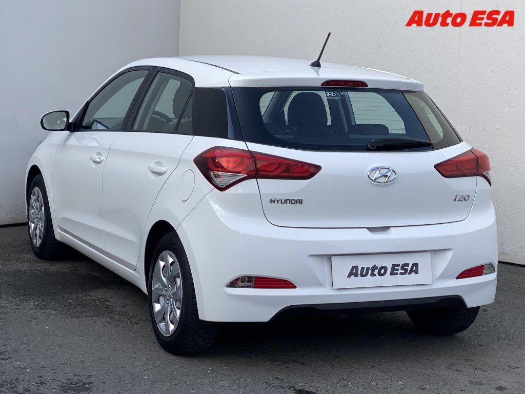 Hyundai i20, 1.2i,ČR,Klima - fotka 6