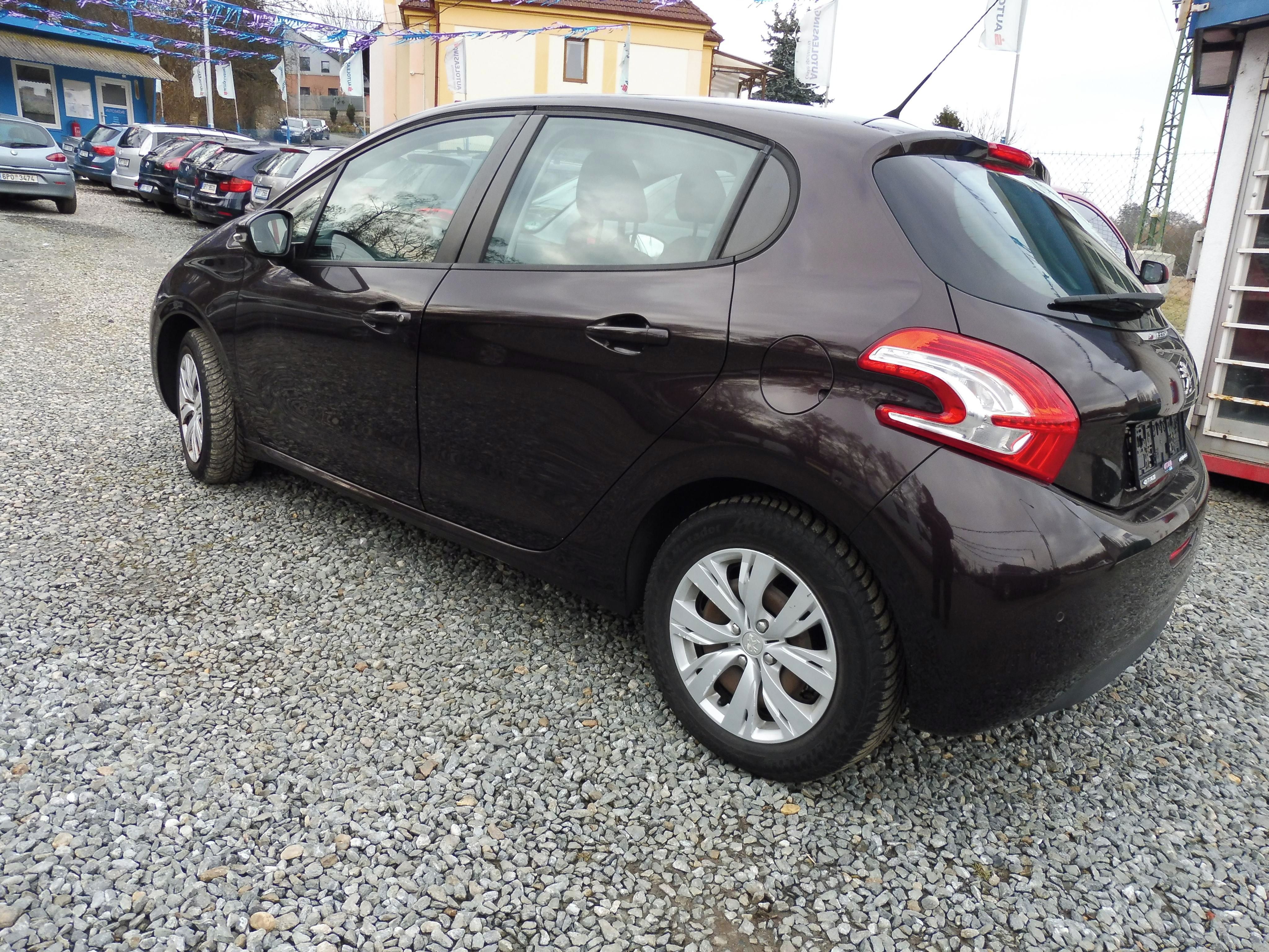 Peugeot 208, Active - fotka 6