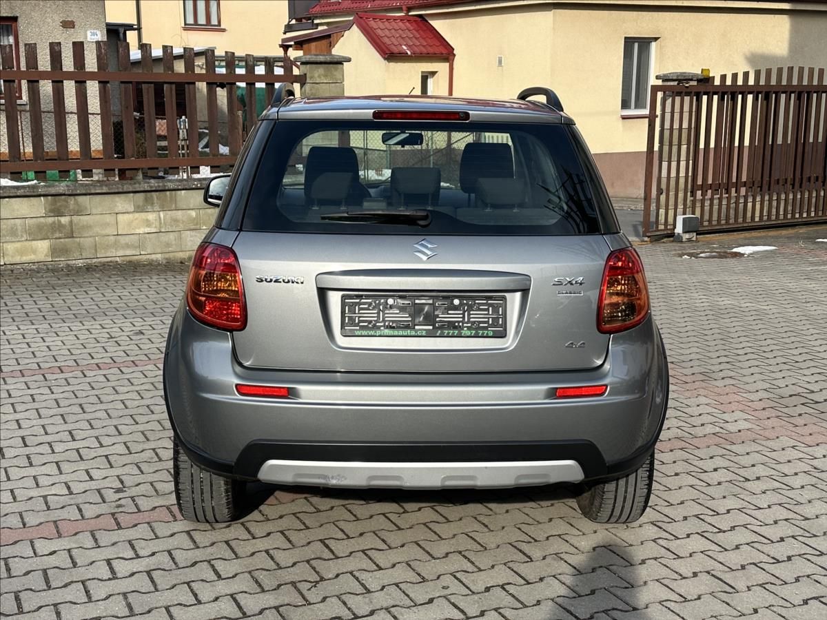 Suzuki SX4, 1,6 4x4 1.majitel - fotka 4