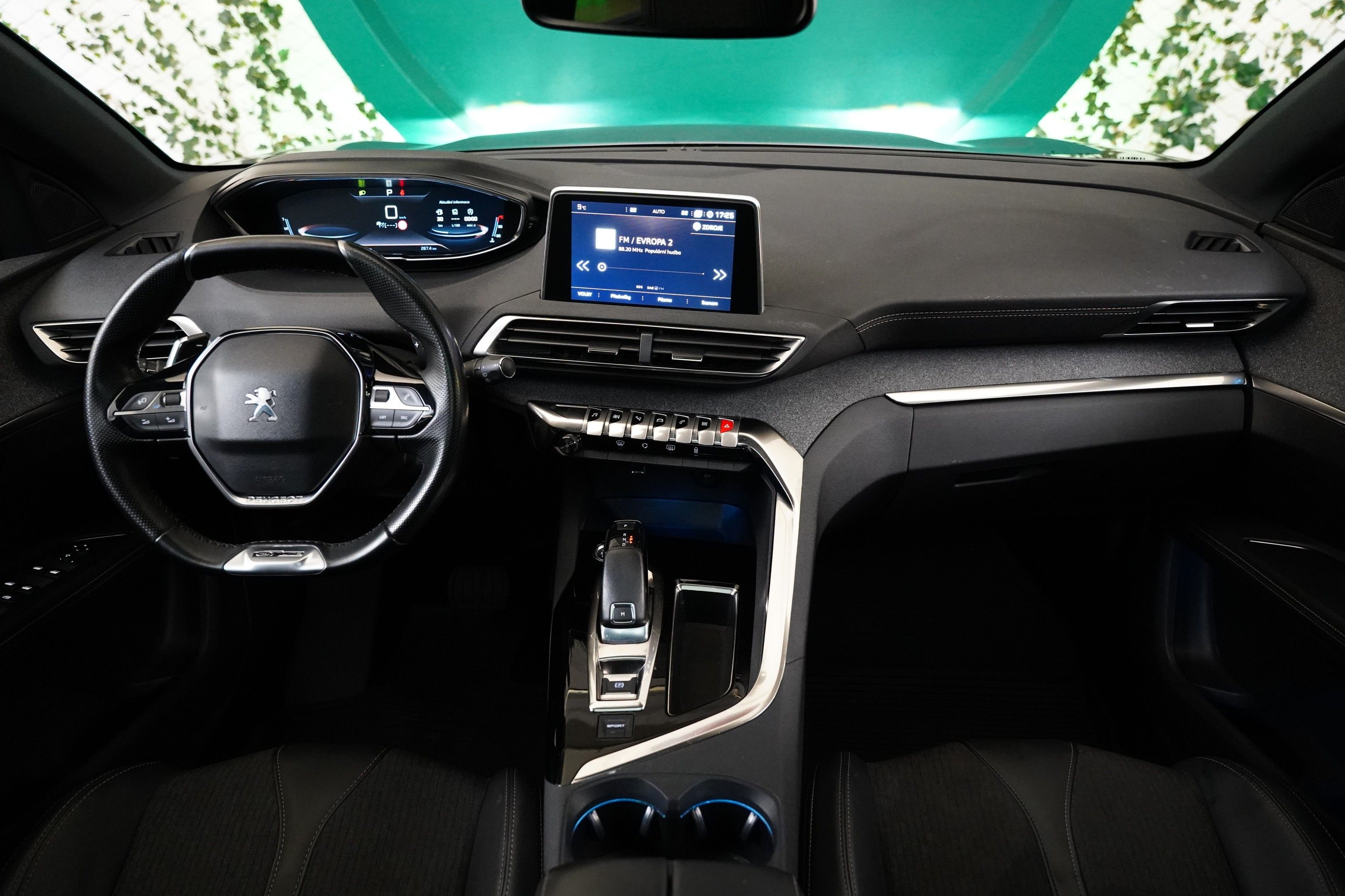 Peugeot 5008, 1.5 Blue-HDi 96 kW Allure - fotka 5