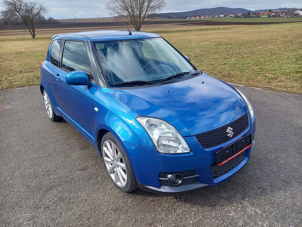 Suzuki Swift, 1.6i 92kw klima+Alu.kola - fotka 2