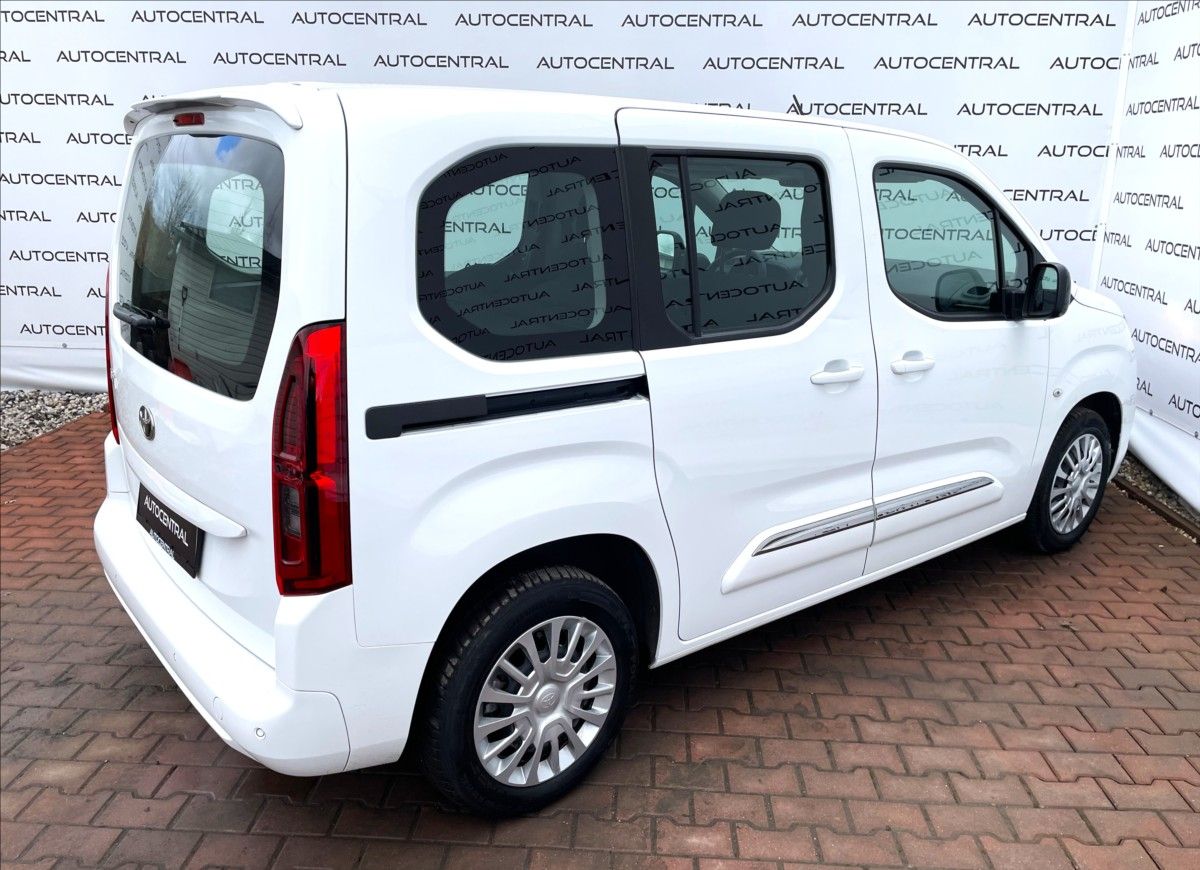 Toyota Proace City Verso, 1,2 i,81kW,STK 2/28 - fotka 4
