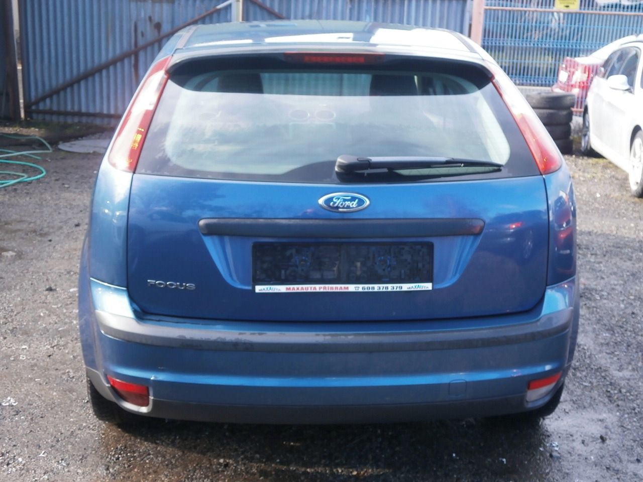 Ford Focus, 1,6i 16V KLIMA - fotka 4