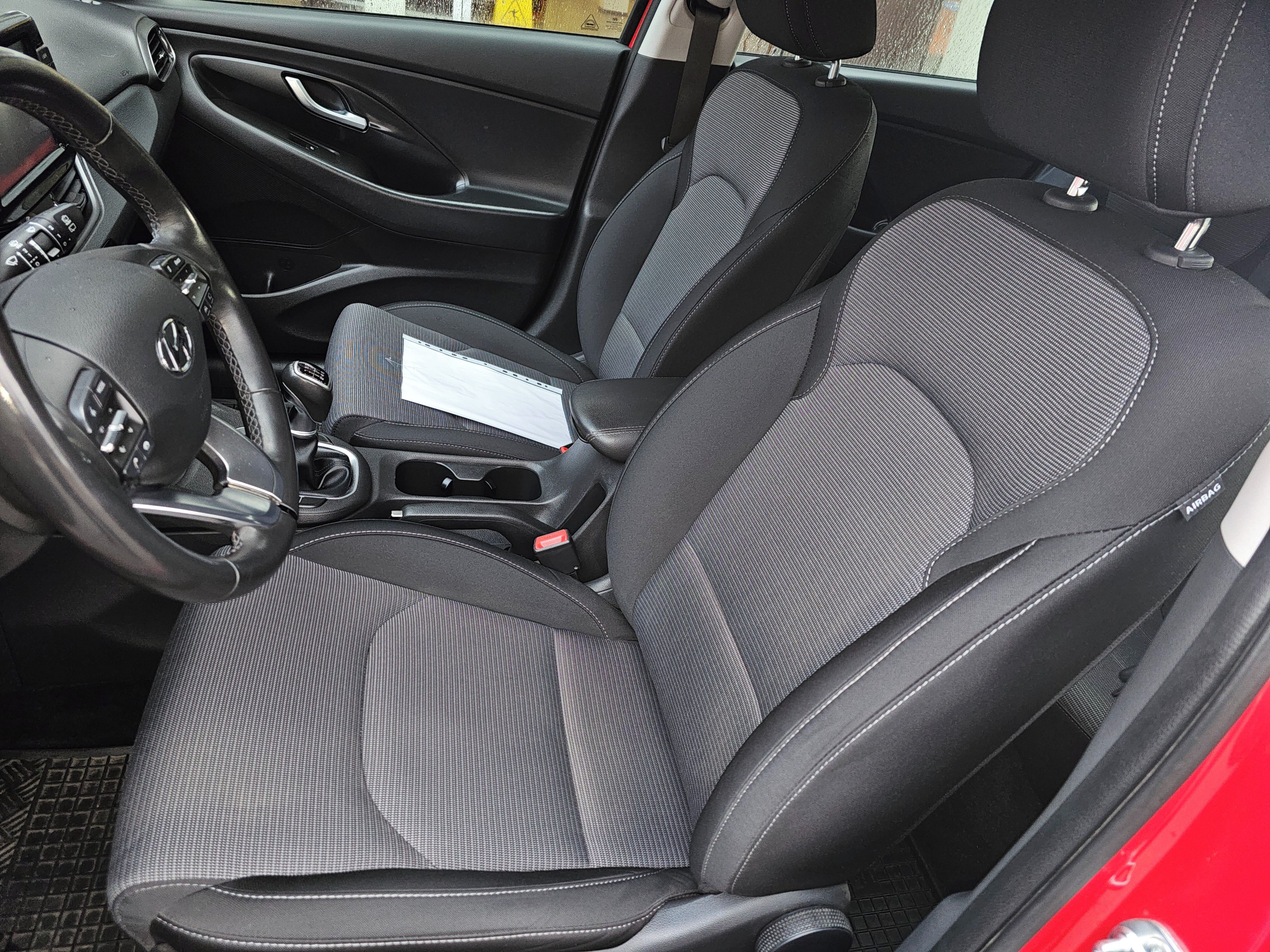 Hyundai i30, 1,5i DPi 81kw,Comfort,taž.z. - fotka 6