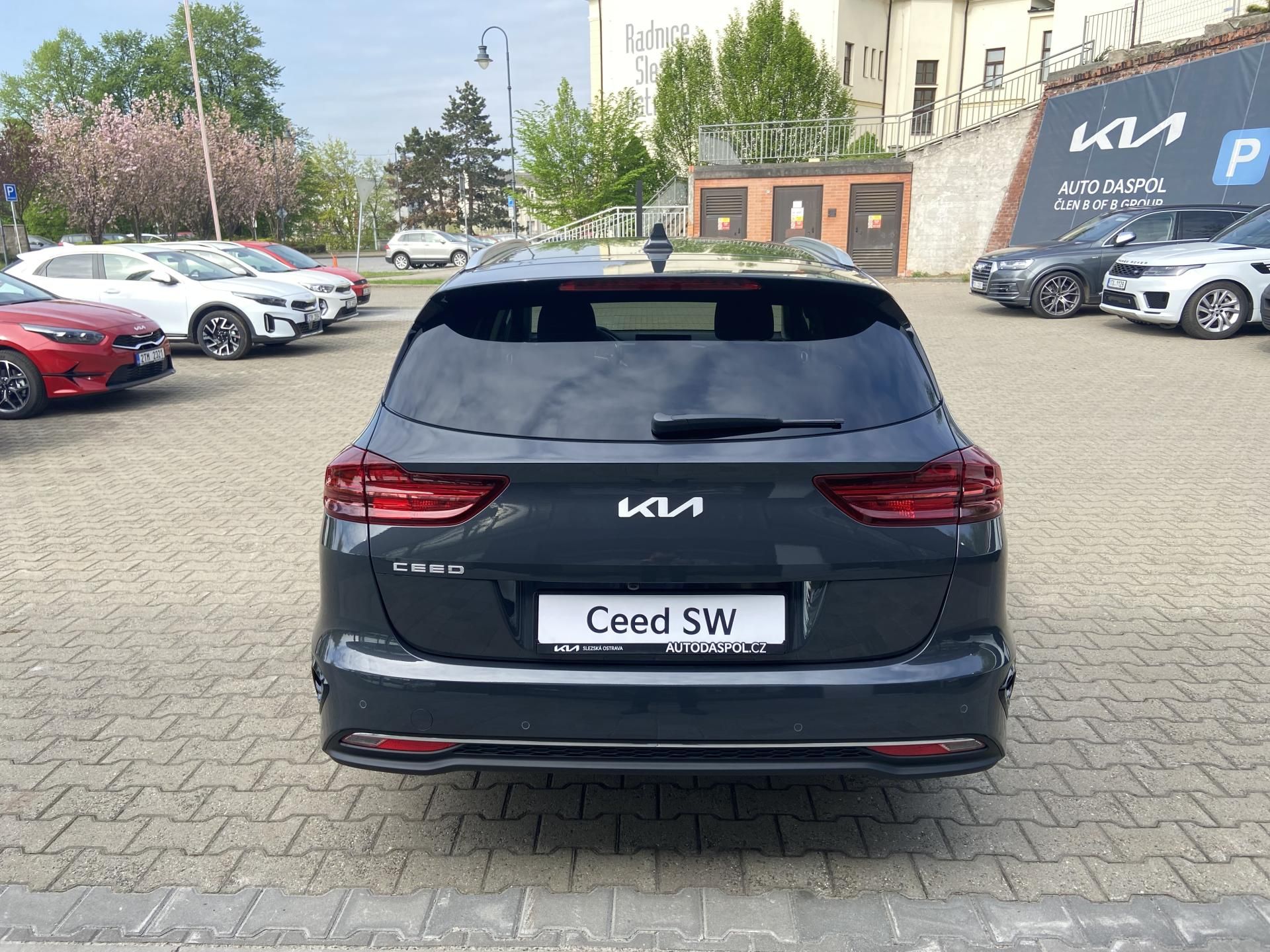 Kia Cee´d, SW 1,5 T-GDi TOP+Business"ref" - fotka 4