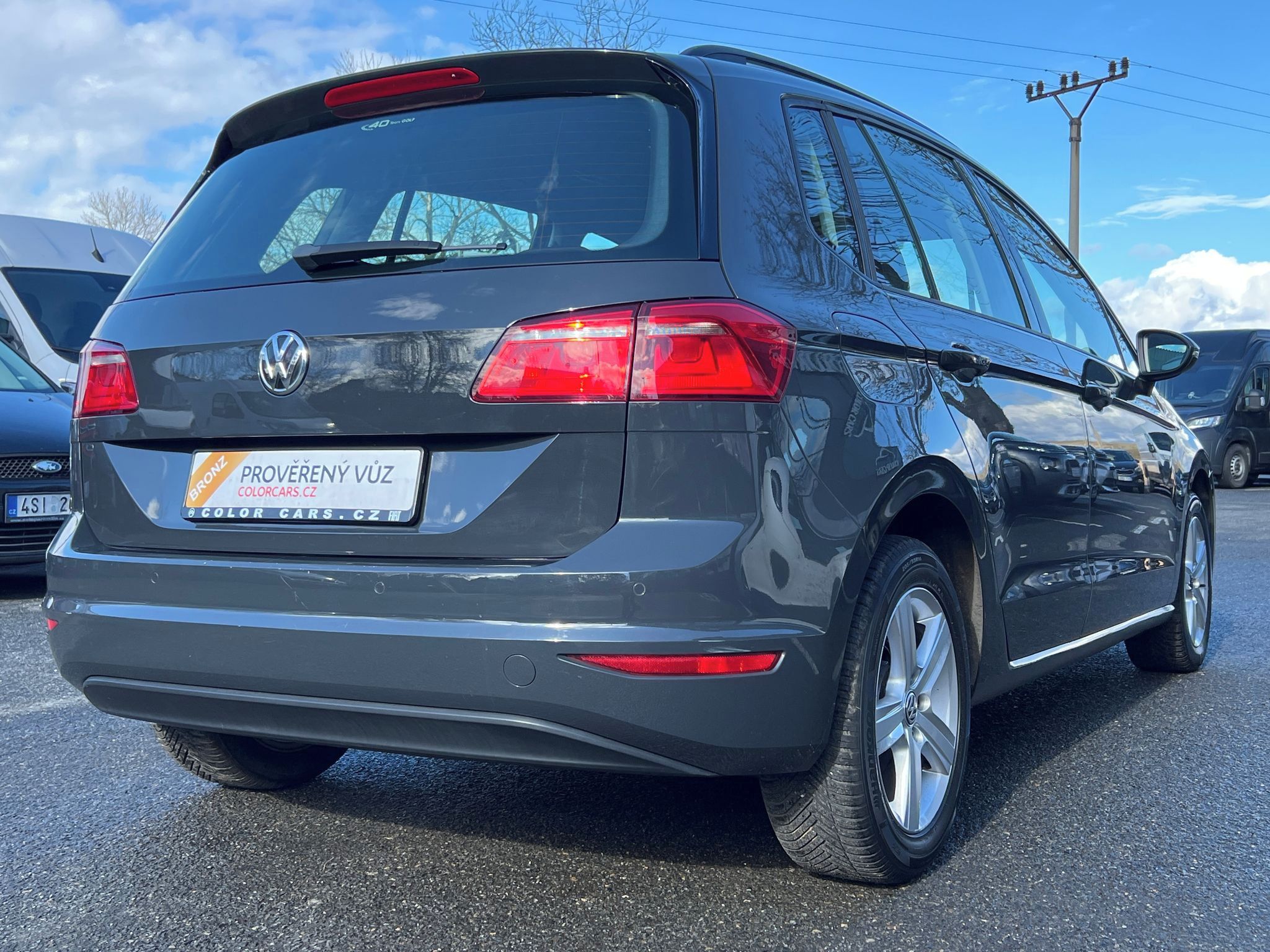 Volkswagen Golf Sportsvan, 1.2 TSi 86k SERVIS ZÁRUKA - fotka 5