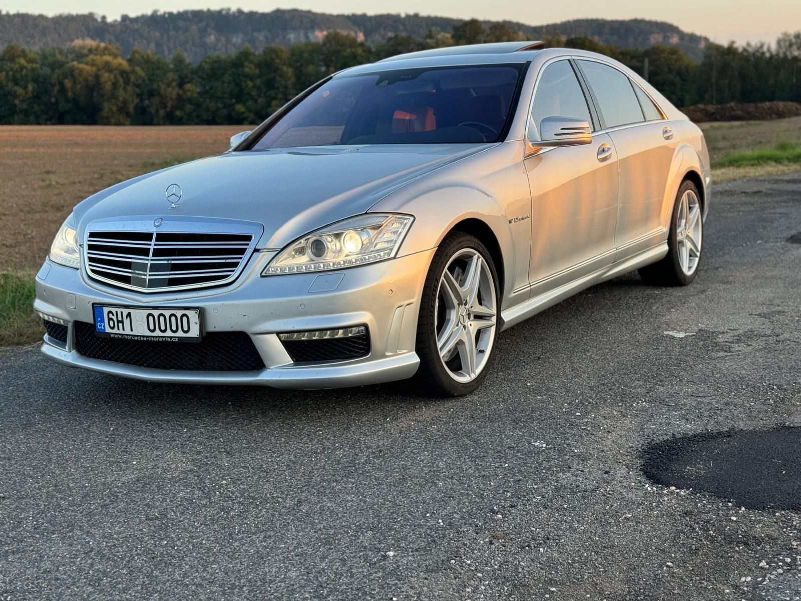 Mercedes-Benz Třídy S, S65 AMG 450kw - fotka 2