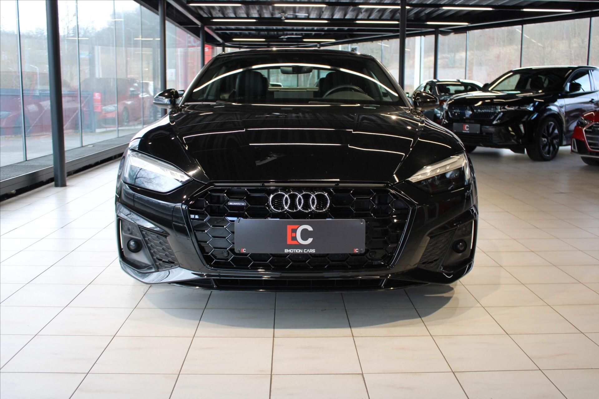 Audi A5, Coupé 40 TDi quattro S Line AC - fotka 2