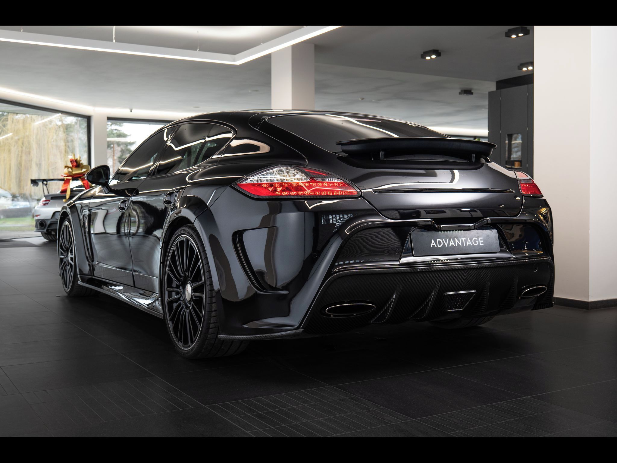 Porsche Panamera - fotka 4