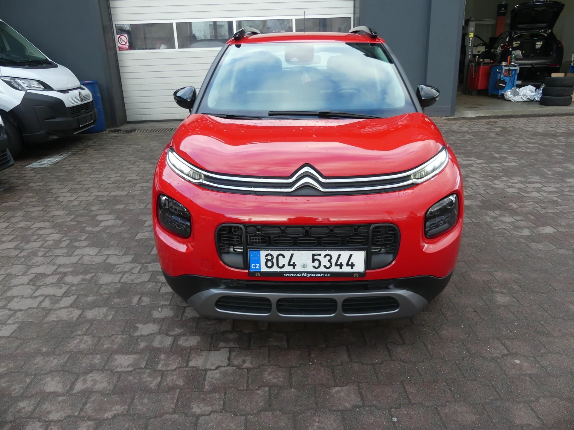 Citroën C3 Aircross, 1,2 PureTech EAT6 automat - fotka 2