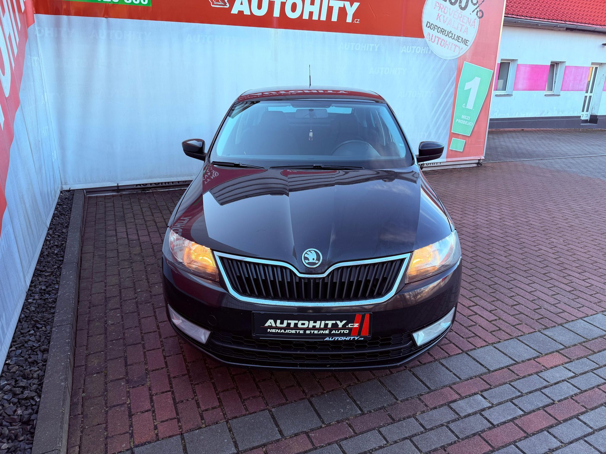 Škoda Rapid, 1.2 TSi Ambition Fresh, ČR - fotka 2