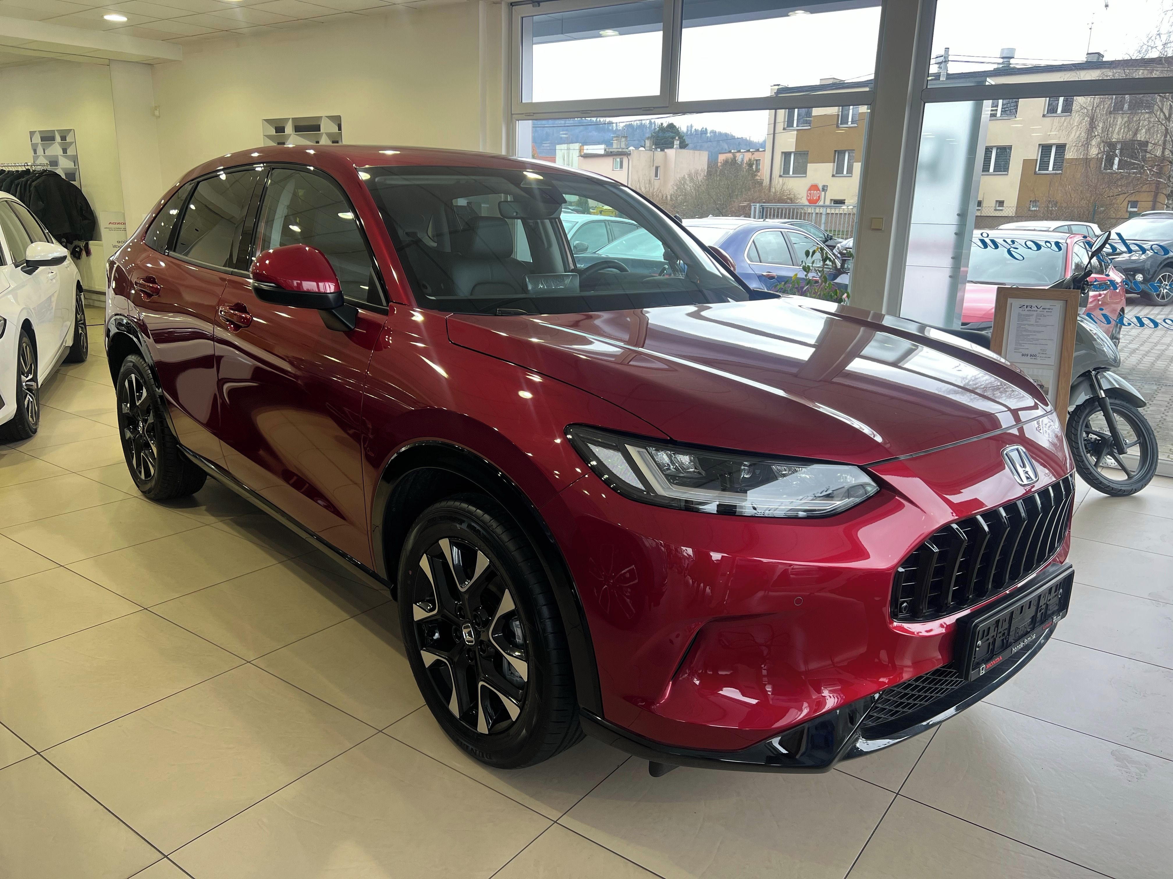 Honda ZR-V, 2,0 e:HEV Advance - fotka 2